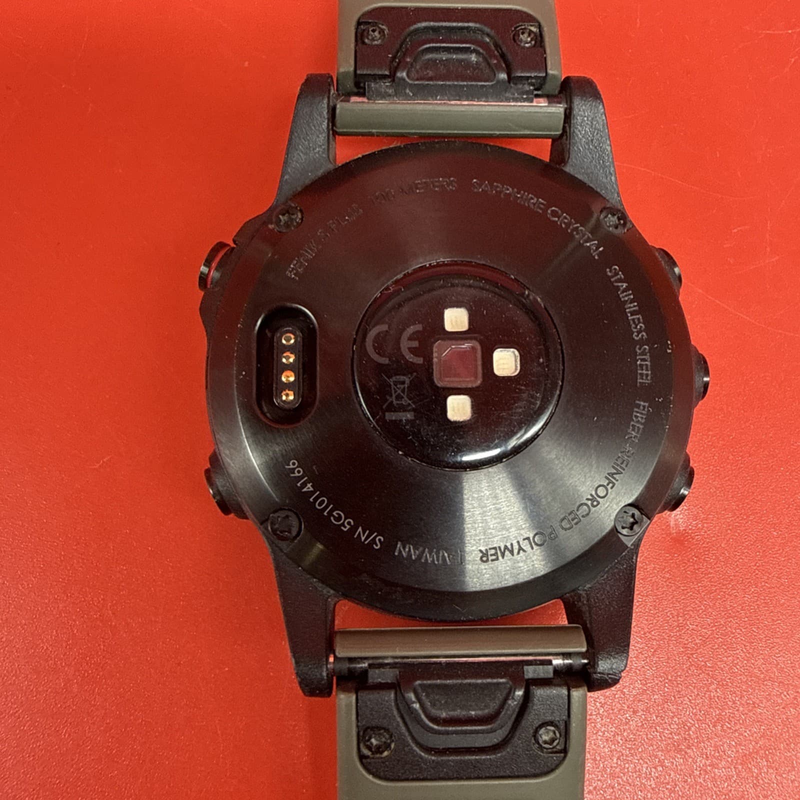 Garmin Fenix 5 Plus 47mm Sapphire Multisport GPS Watch + Quickfit 22 Band + Cord - Image 3