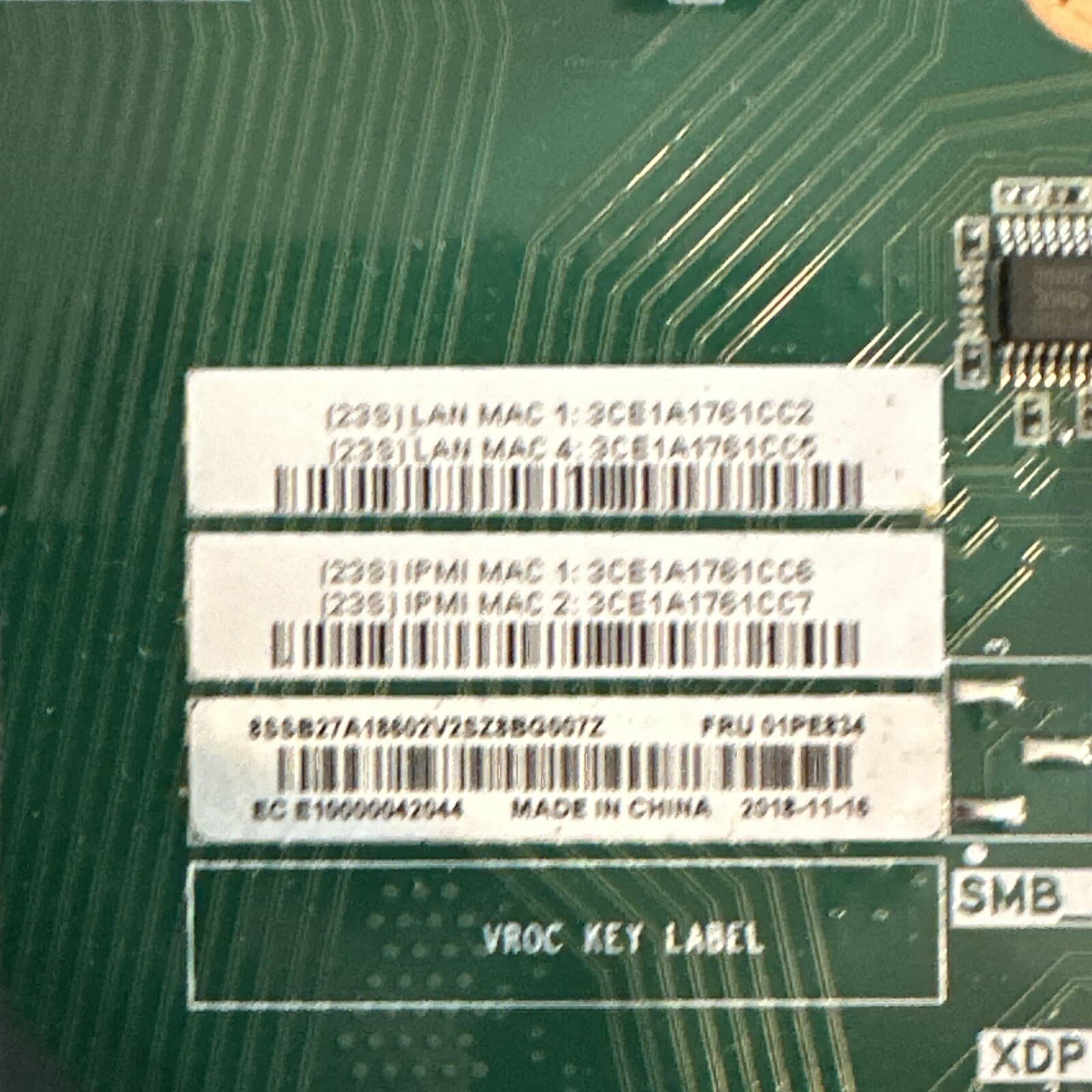 IBM Lenovo 01PE834 Motherboard + Screws + TPM 2.0 00MX378 System Board HR630x - Image 2