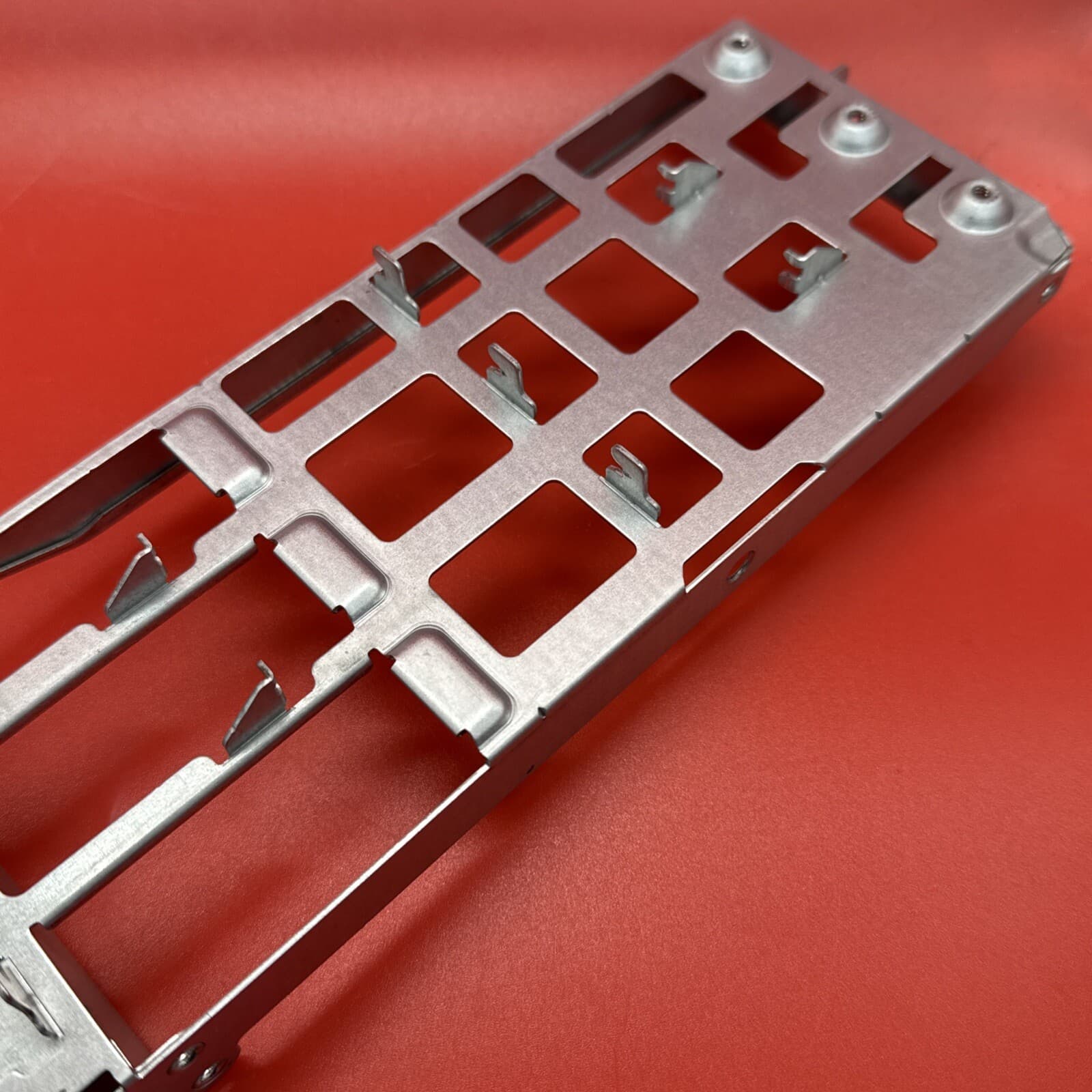 HPe 12 Bay LFF Backplane Bracket With Mounting Screws 875082-001 Board - Image 8