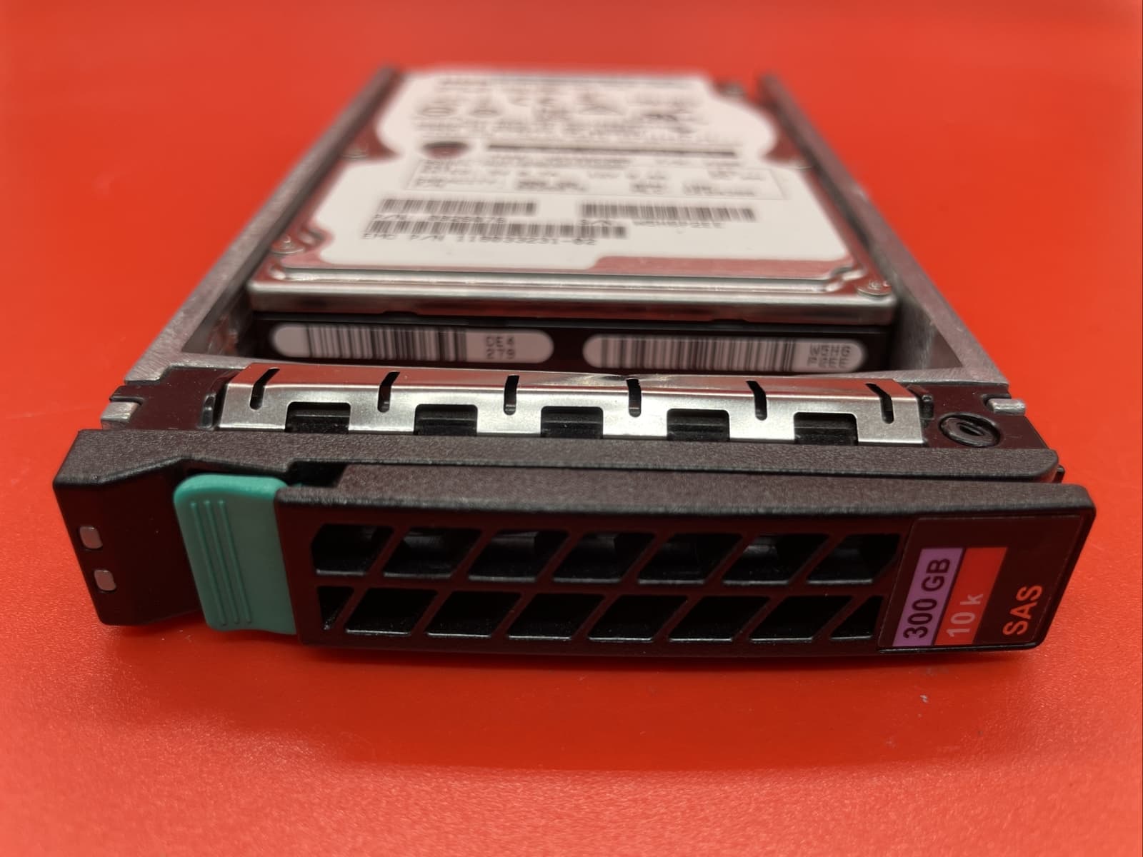300G 10K SAS 2.5" HGST HUS109030CSS600 EMC 118033231 105-000-237 in Tray Silver - Image 3