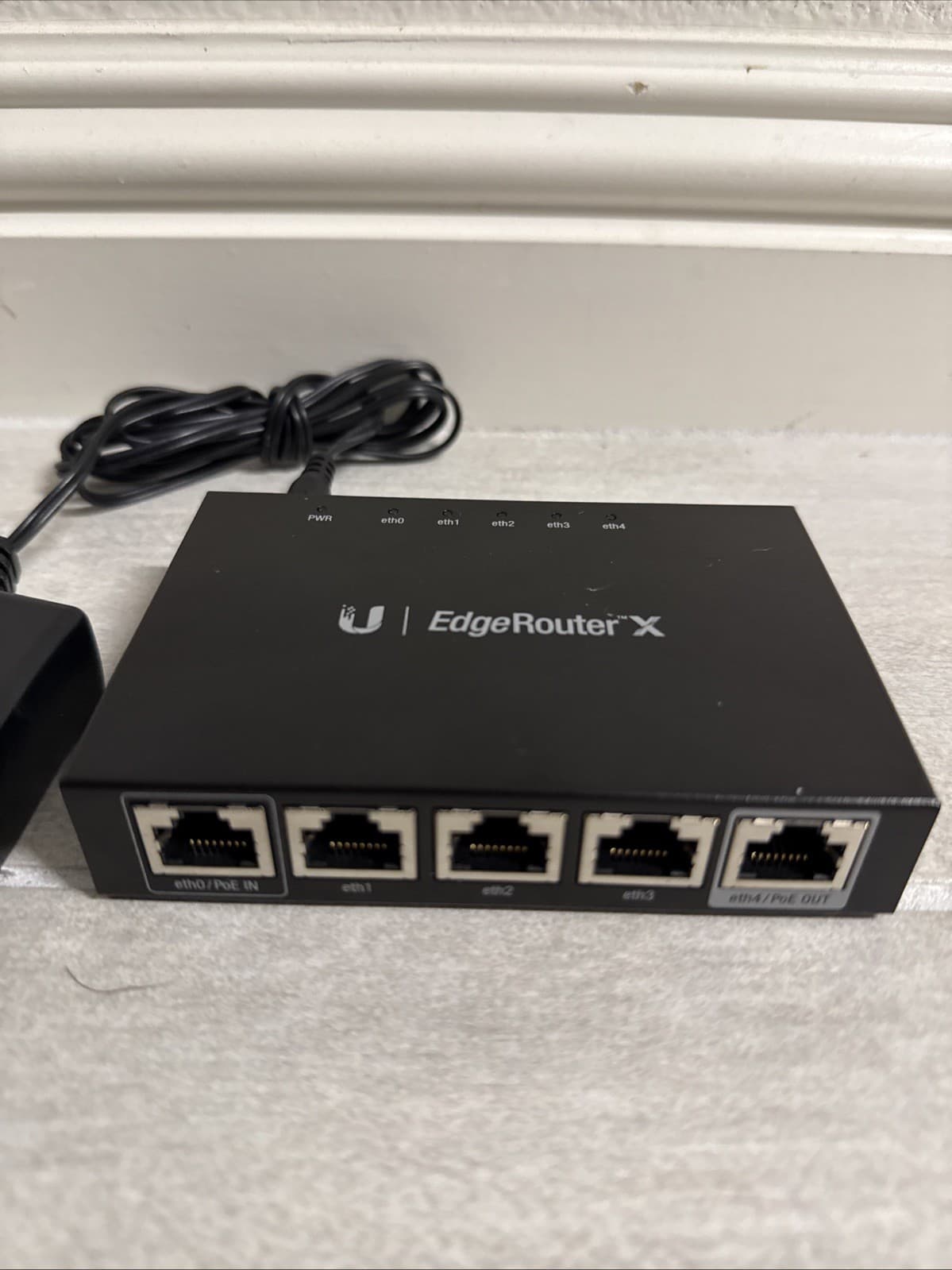Ubiquiti Networks ER-X EdgeRouter X 5-Port Gigabit Wired Router ERX 1000 Mbps - Image 2