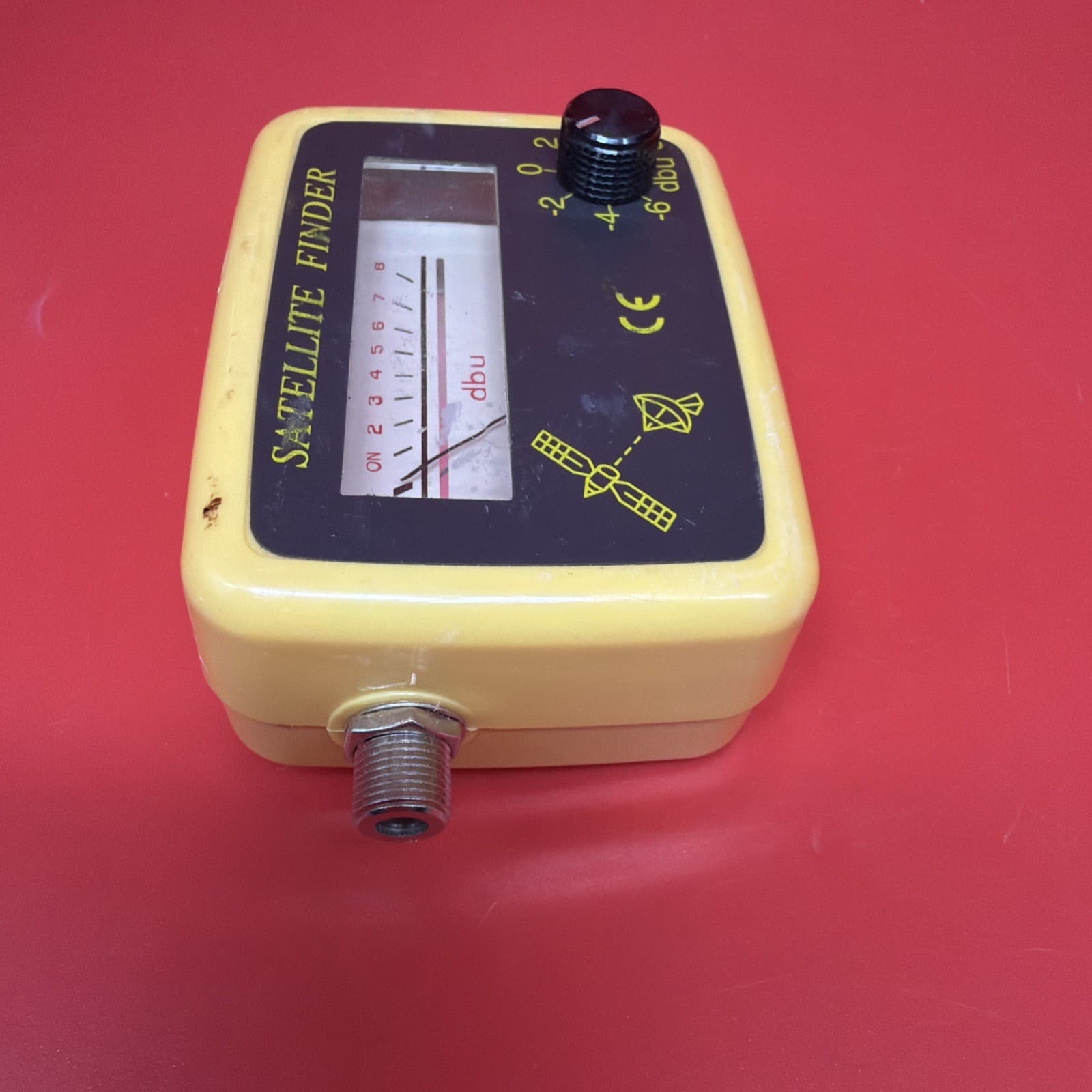 Test Um CS300 Satellite Finder - Image 4
