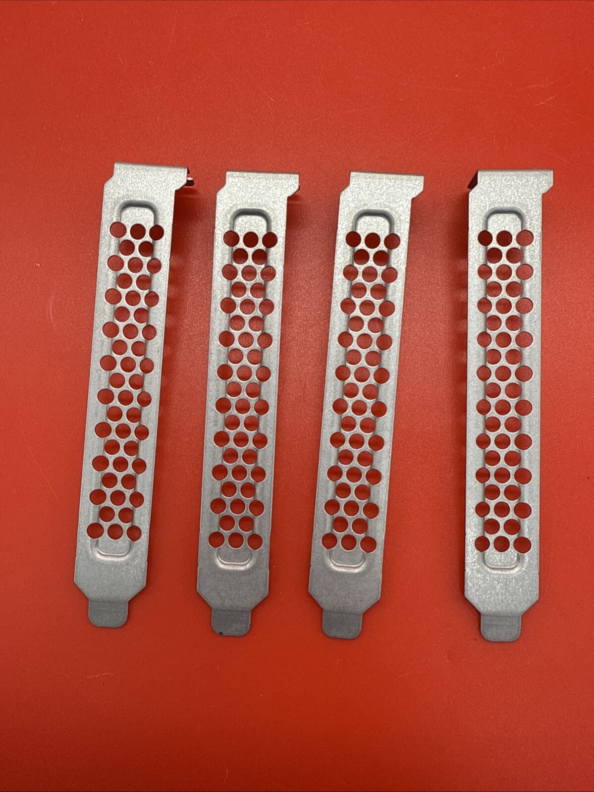 Quantity 4 - IBM Power Full Height PCI-e Blank Plates 8286 Cover - Image 2