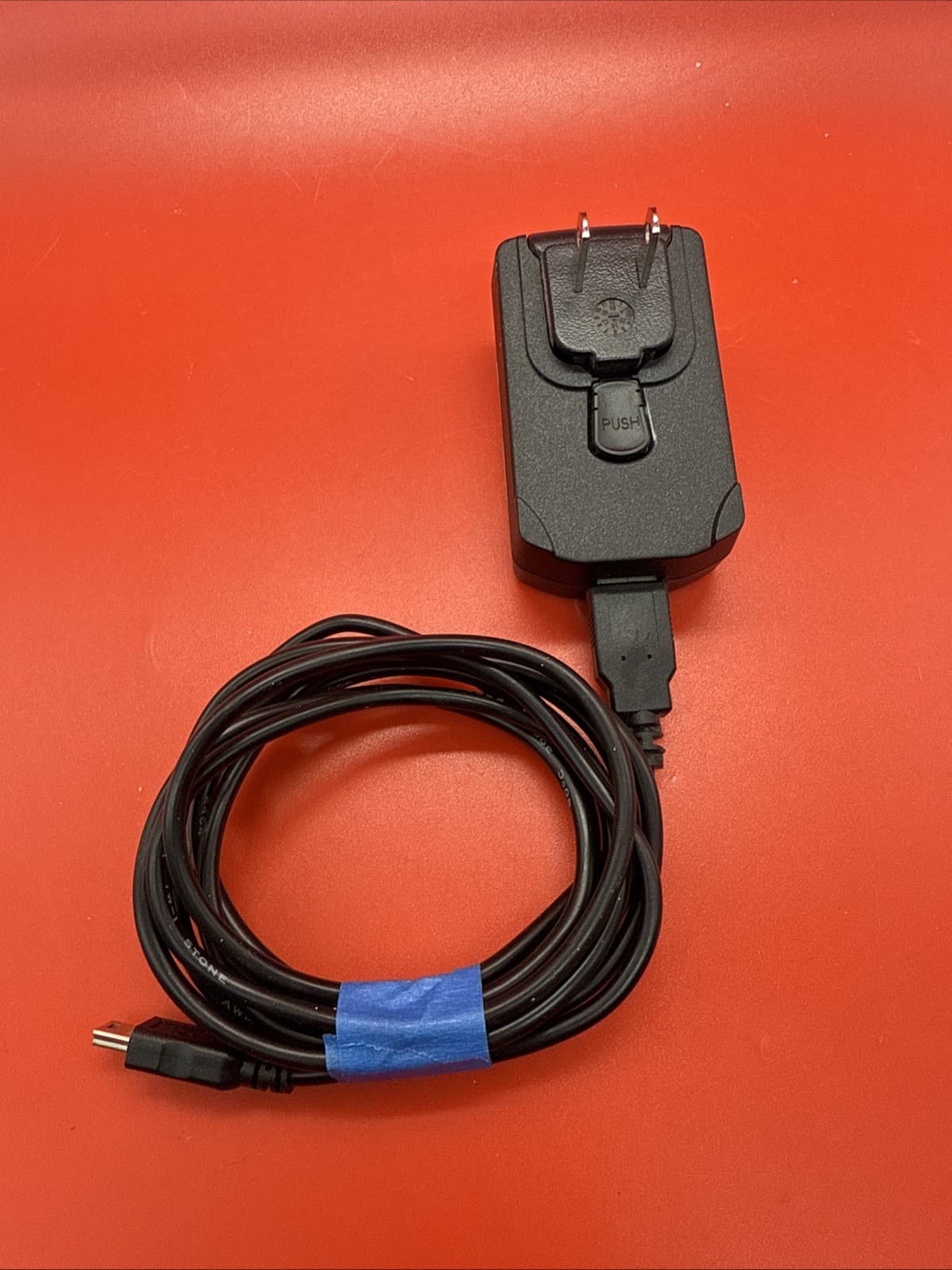 Control4 PSAI05R-050QL6 Switching Power Supply To USB-A Black 4 A 5 V 1 A - Image 4