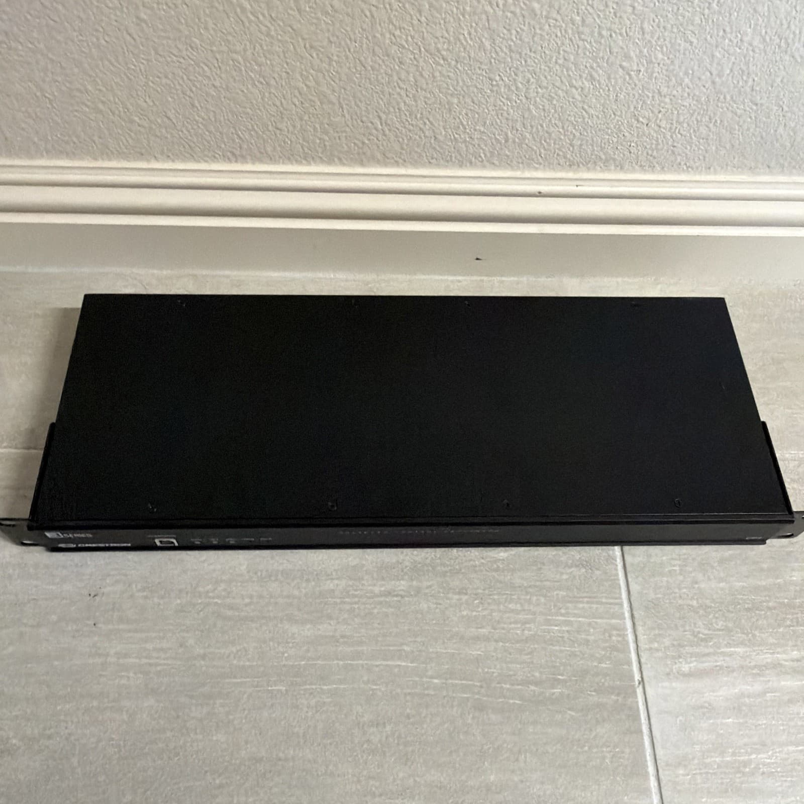 Crestron CP3 3-Series Control System (6504877) With Rack Ears - Image 5