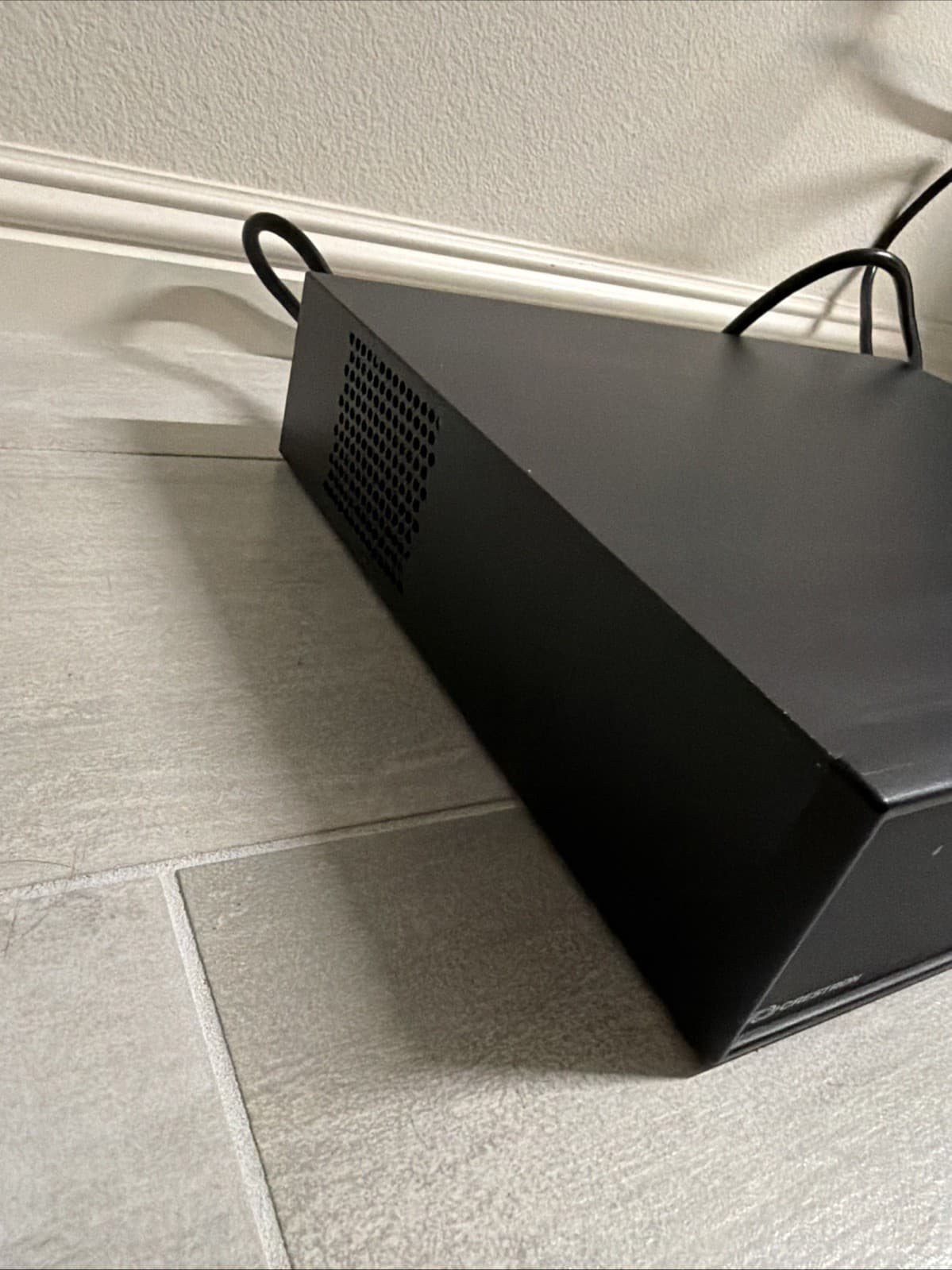 Crestron C2N-AMP-4X100 4 Room Audio System - Black Power Amplifier C2NAMP4X100 - Image 7