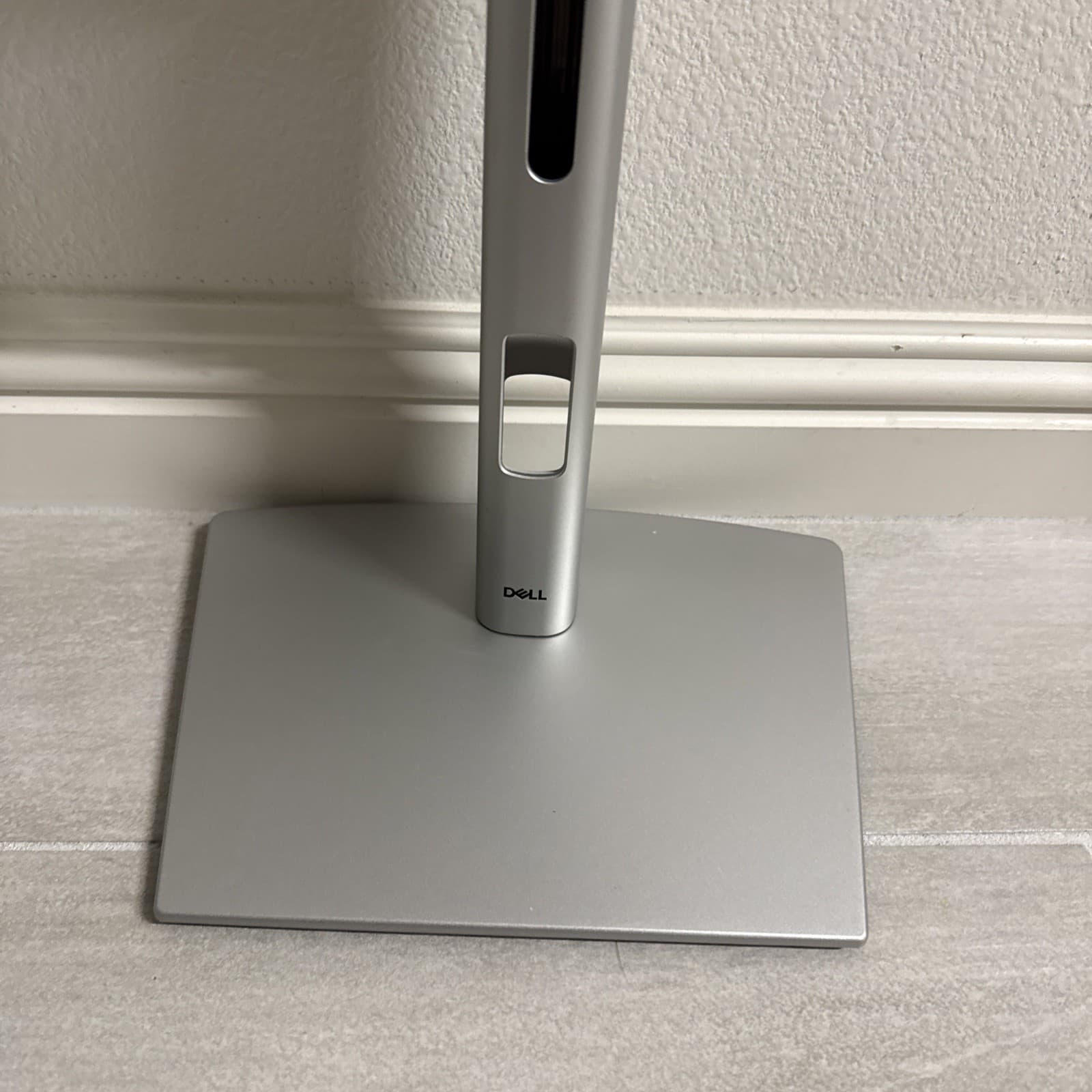 Dell P2422 P2422h P2425 P2425h P2423 P2423D P2722 P2725 Monitor Stand Silver - Image 3