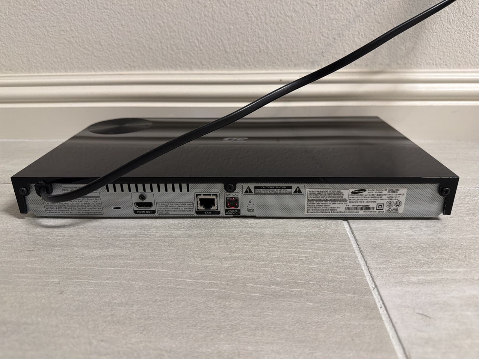 Samsung BD-F5900 3D Blu-ray Player - Image 9