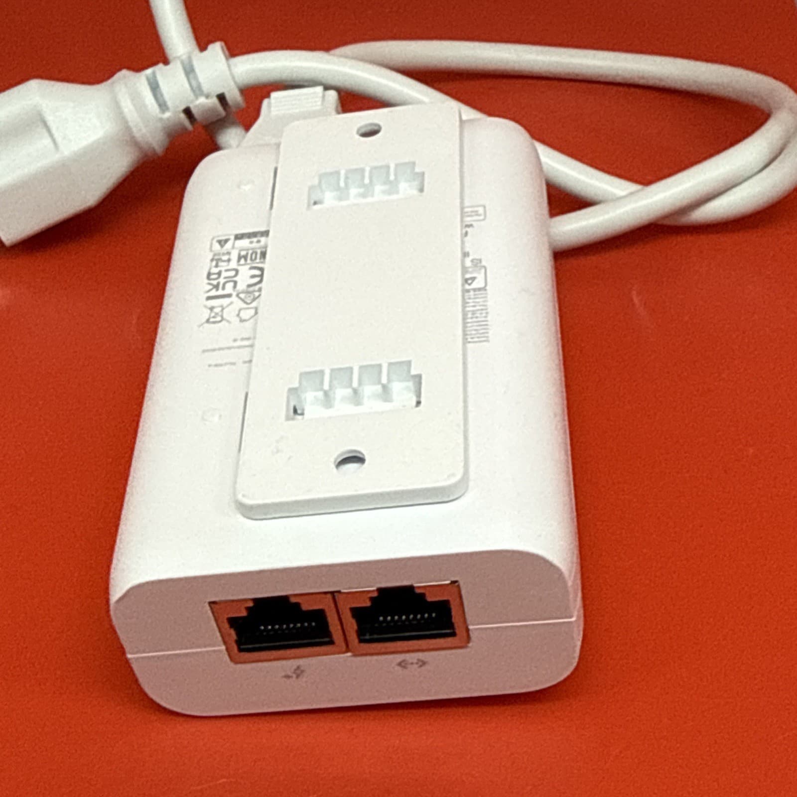 Ubiquiti U-PoE+ PoE Adapter 30w Surge Peak Pulse And Overcurrent Protection - Image 5