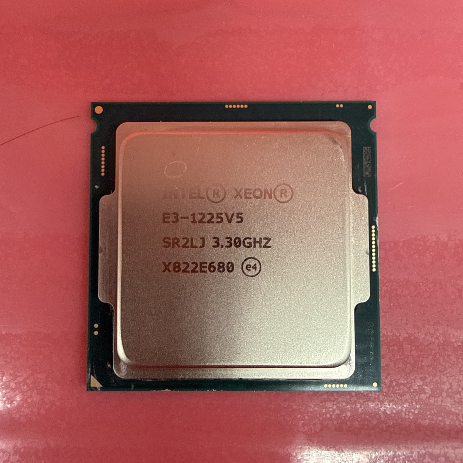 Intel Xeon E3-1225V5 SR2LJ 3.30GHz Processor LGA1151 *km