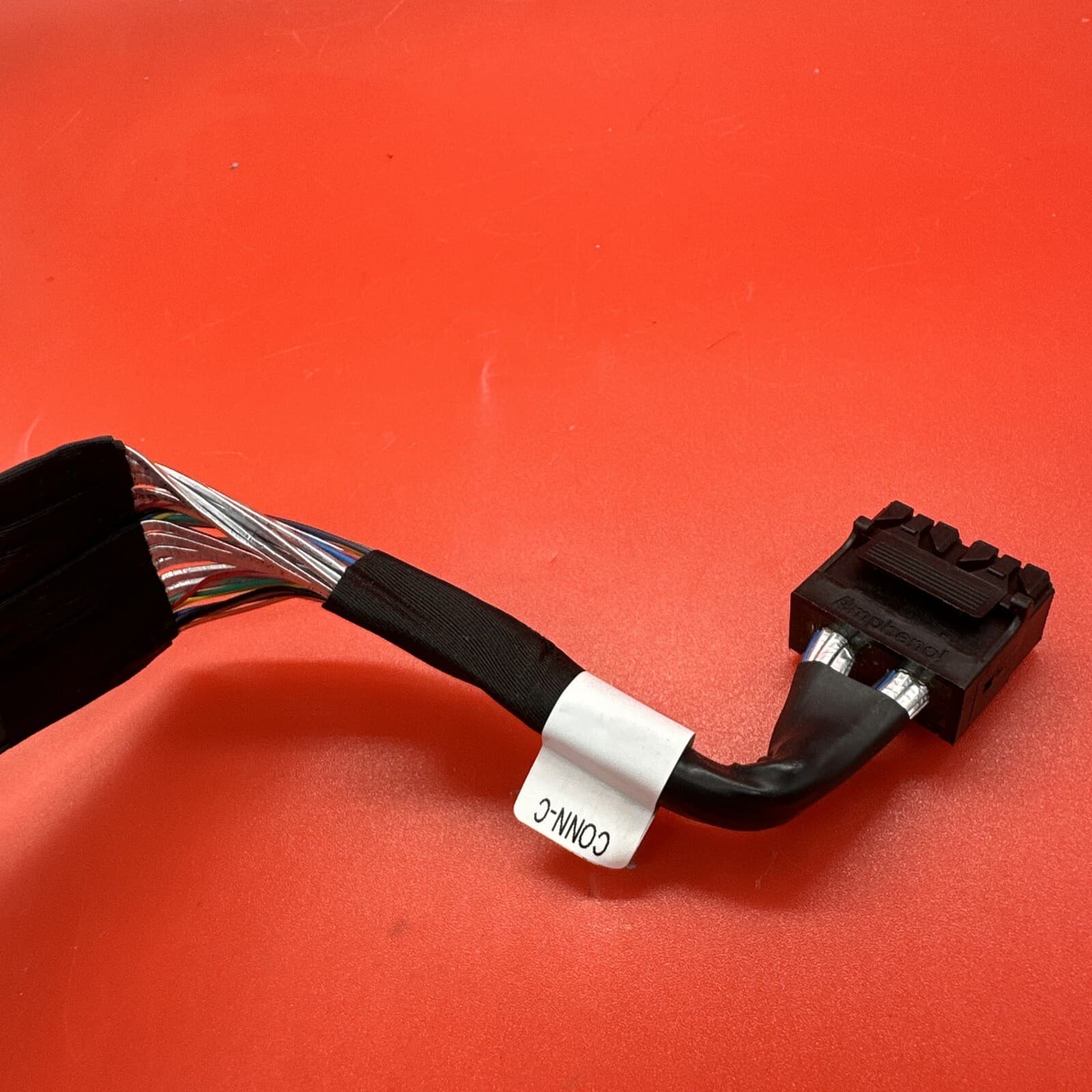 Cisco UCS 650.00V1E.0001 RHS72-0802 C240 M5 SAS Cable - Image 3