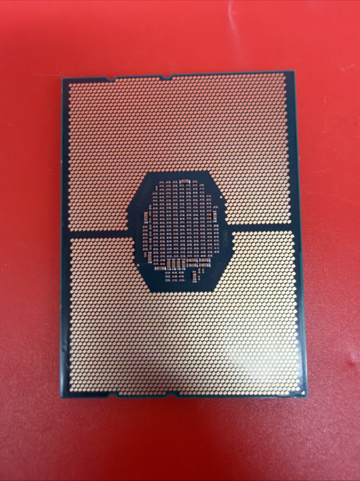 Intel Xeon Gold 6258R Processor (4 GHz, 28 Core, Socket FCLGA3647)  SRGZF - Image 5