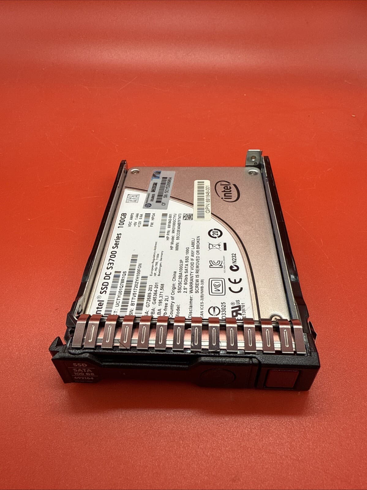 HP 100GB SATA 2.5” SSD 751949-B21 752665-001 MK0100GCTYU 692164 HPe Tray - Image 3