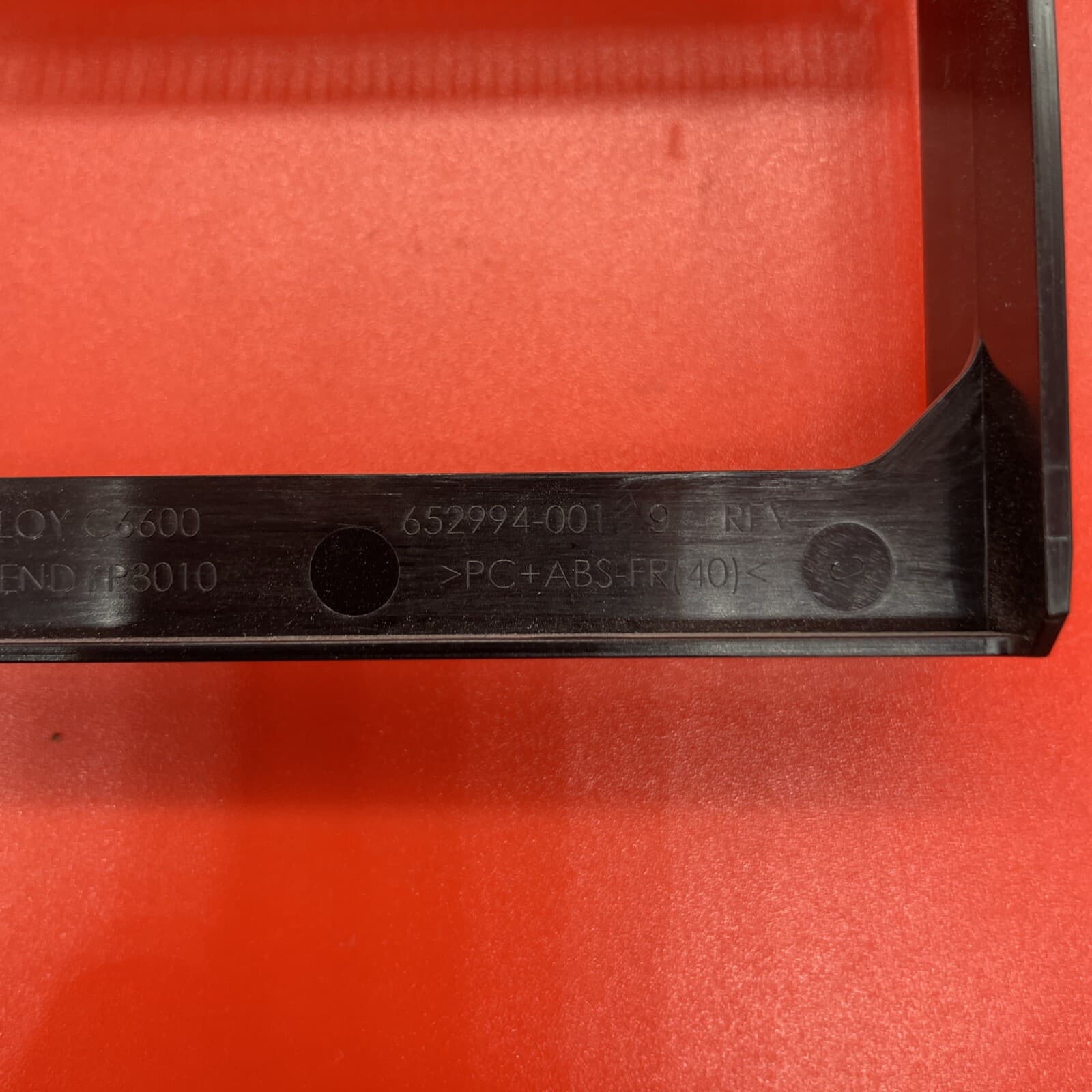 HP 652994-001 3.5" Hard Drive Bay Filler Caddy Rigid Plastic Black - Image 4