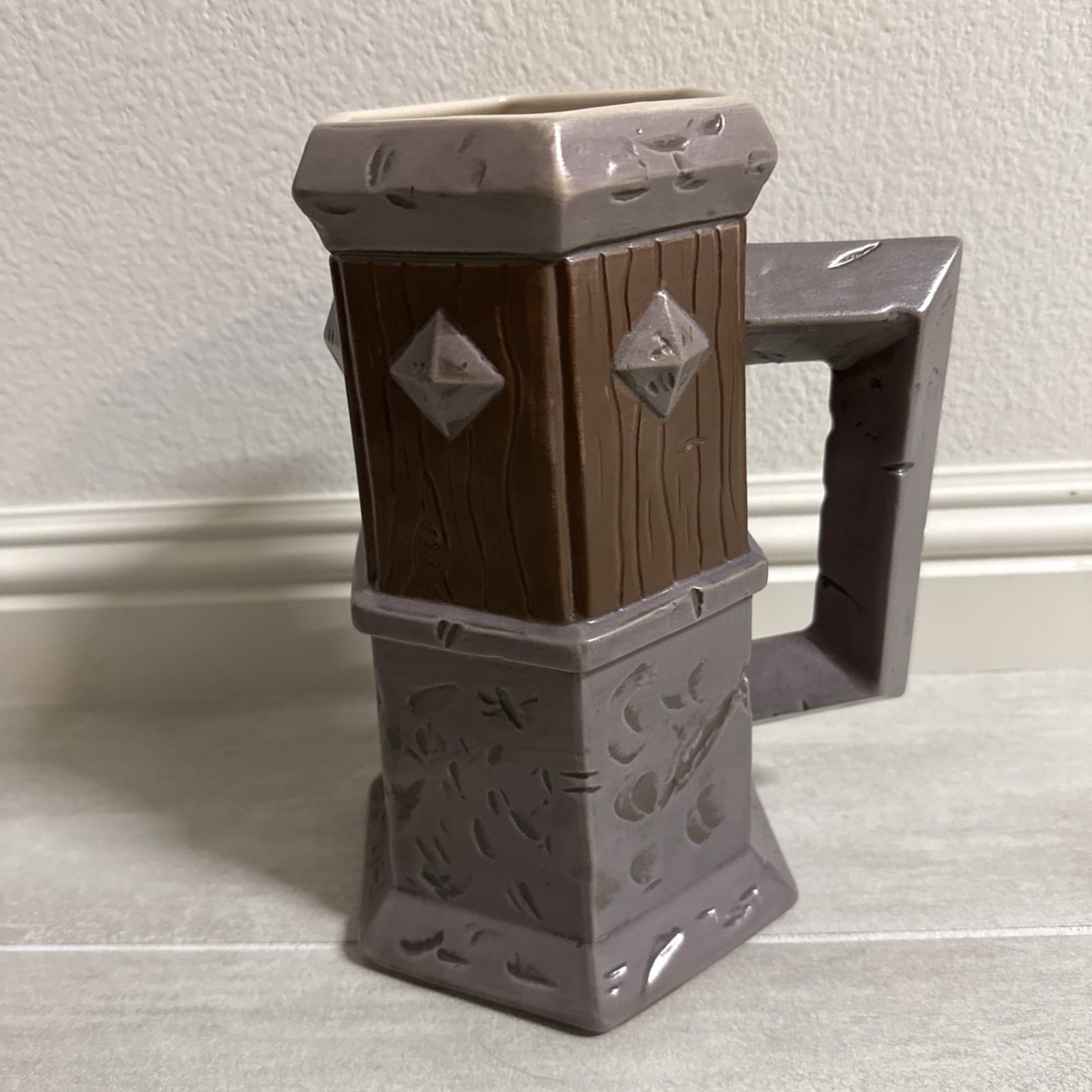World of Warcraft Tankard O\x27 Terror Blizzcon 2009 by Taverncraft Excellent Cond. - Image 2