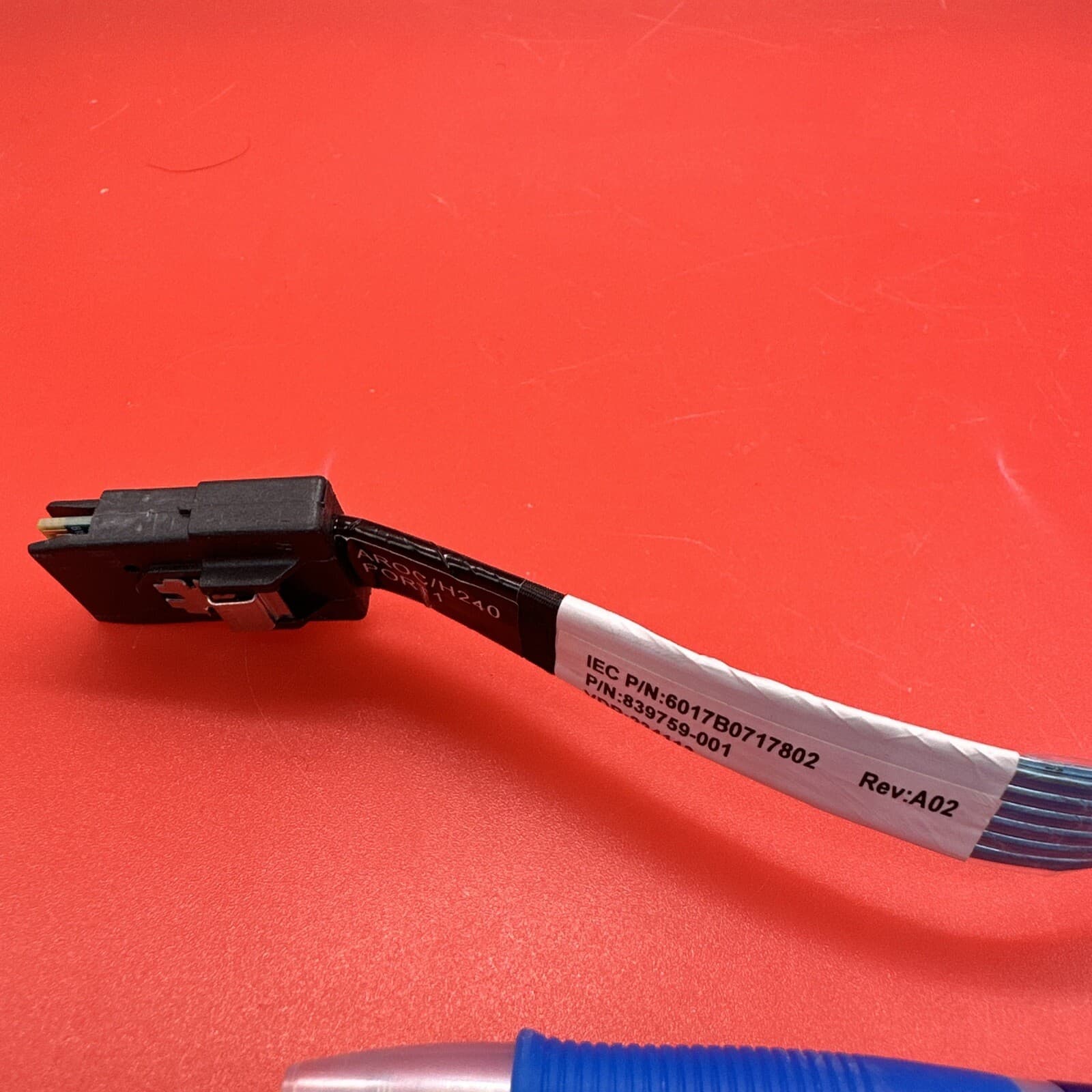 HPe 839759-001 843306-001 AROC Port 1 SAS Cable - Image 2