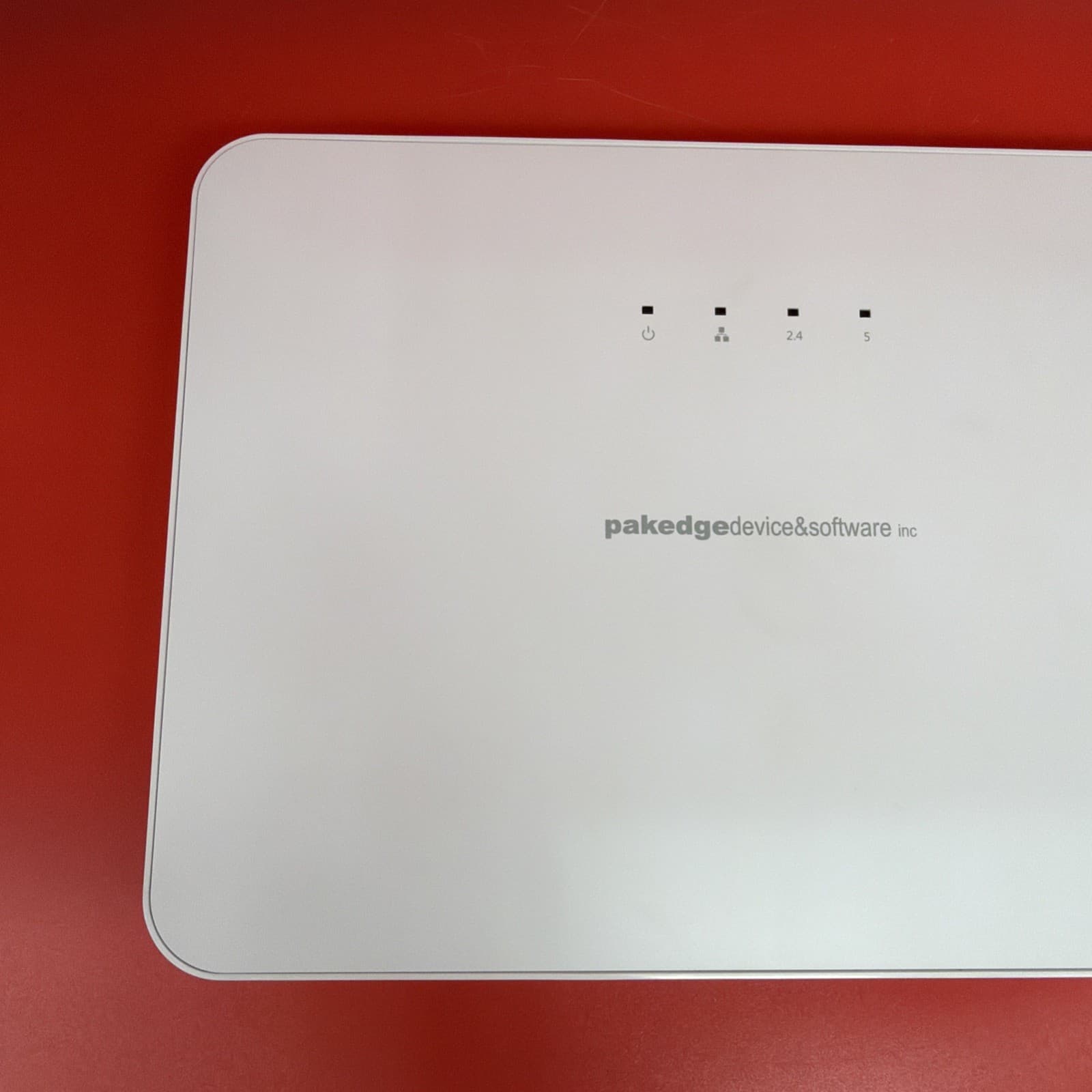 Pakedge WX-1 Wireless WiFi PoE Small-Business Access Point 802.11ac - Image 2