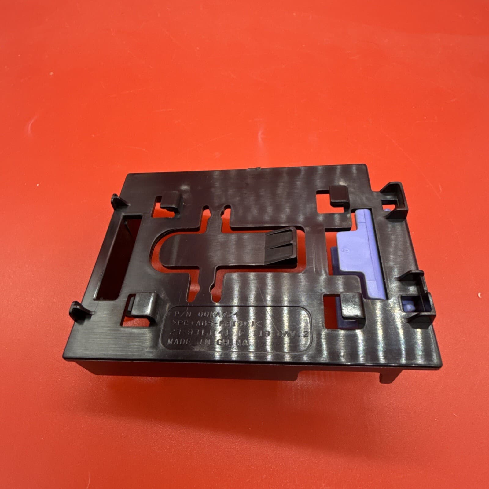 Lenovo 00KA723 00KA724 00KF677 X3550 M5 Battery Holder Mount Hardware - Image 5