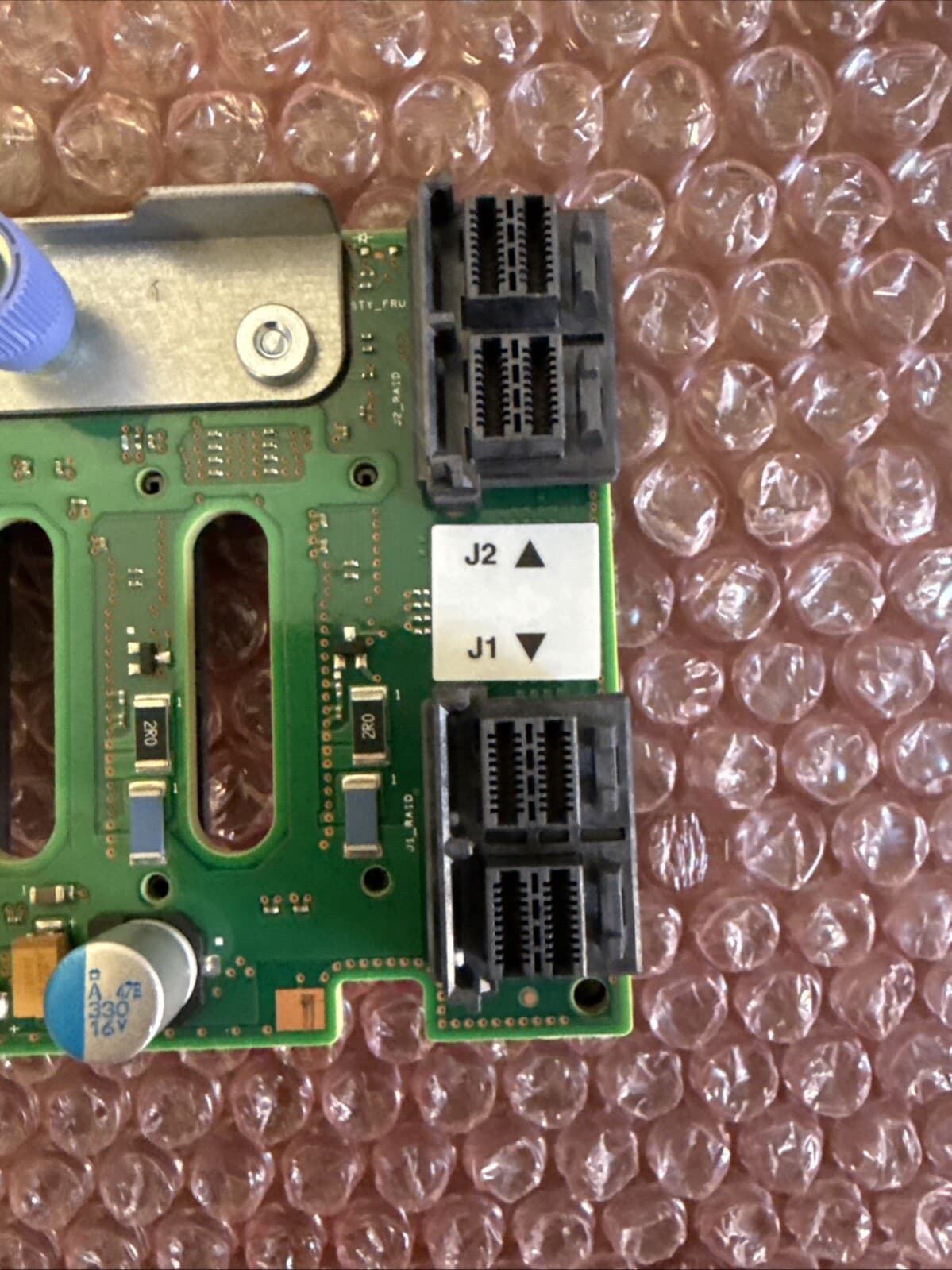 IBM Feature 2B09 00E1945 D77617 01DH345 74Y4338 12 Bay 2.5” Backplane 8286-42A - Image 12