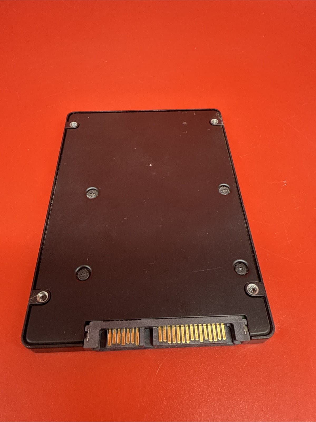 Dell 0YRK2P YRK2P 256GB SATA SSD 2.5" SM841N 7mm MZ-7PD256E Internal SSD Black - Image 3