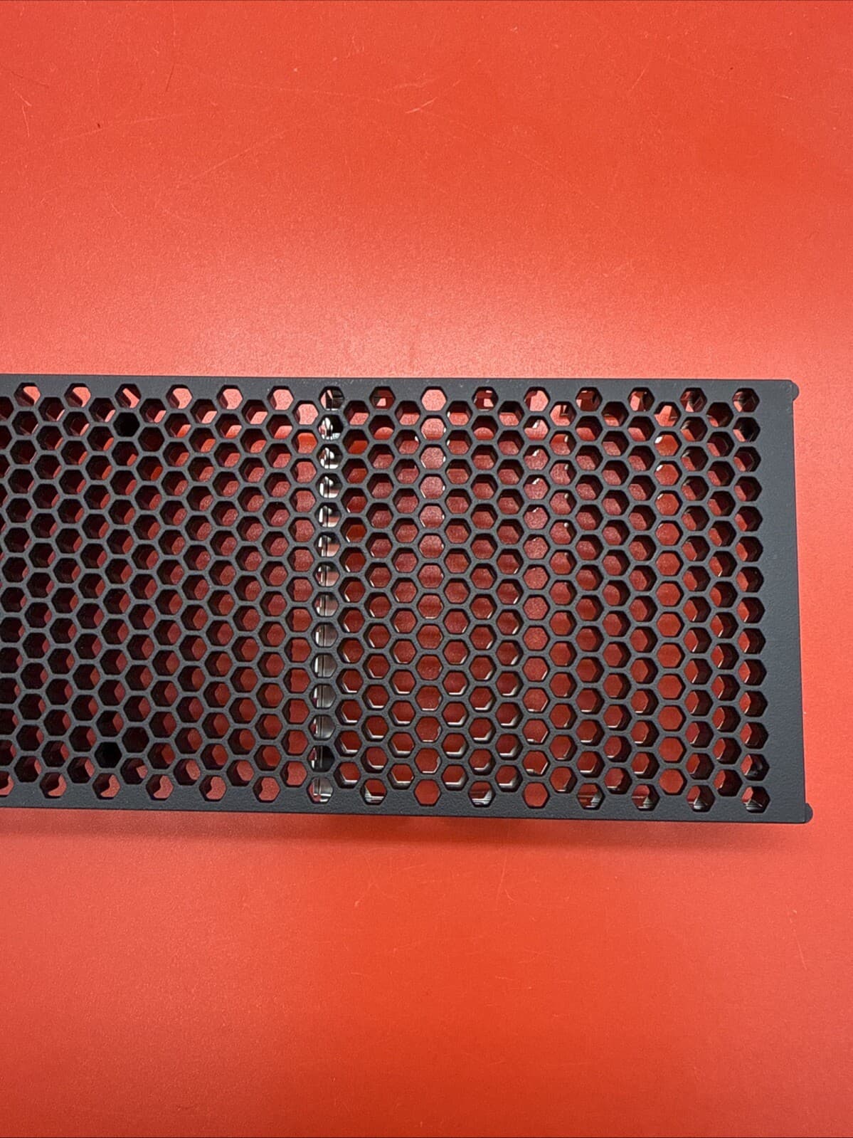 IBM Power8 8286-42A Upper 9 Bay Front Bezel Insert  Cover 00FV769 - Image 3