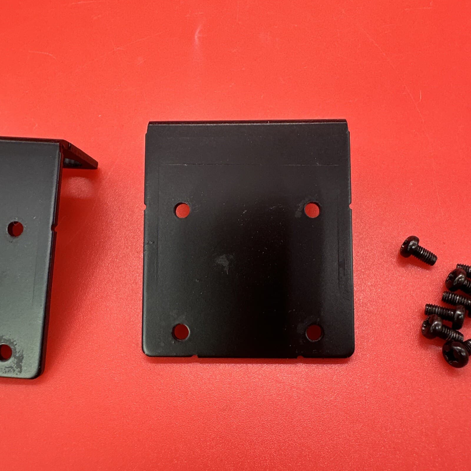 URC SNP-2 Rack Ear Kit Left & Right With Screws Ears - Image 4