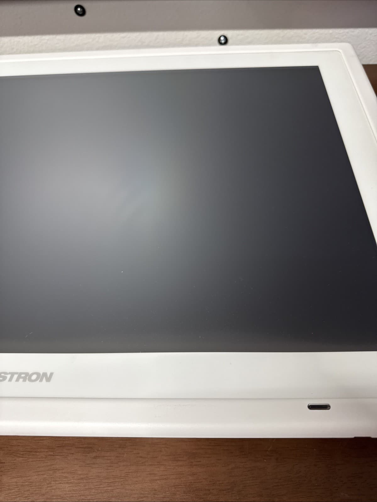 Crestron V24R-WALL-C-W 6505860 24” White 1920x1200 WUXGA HD Display Scratch - Image 4