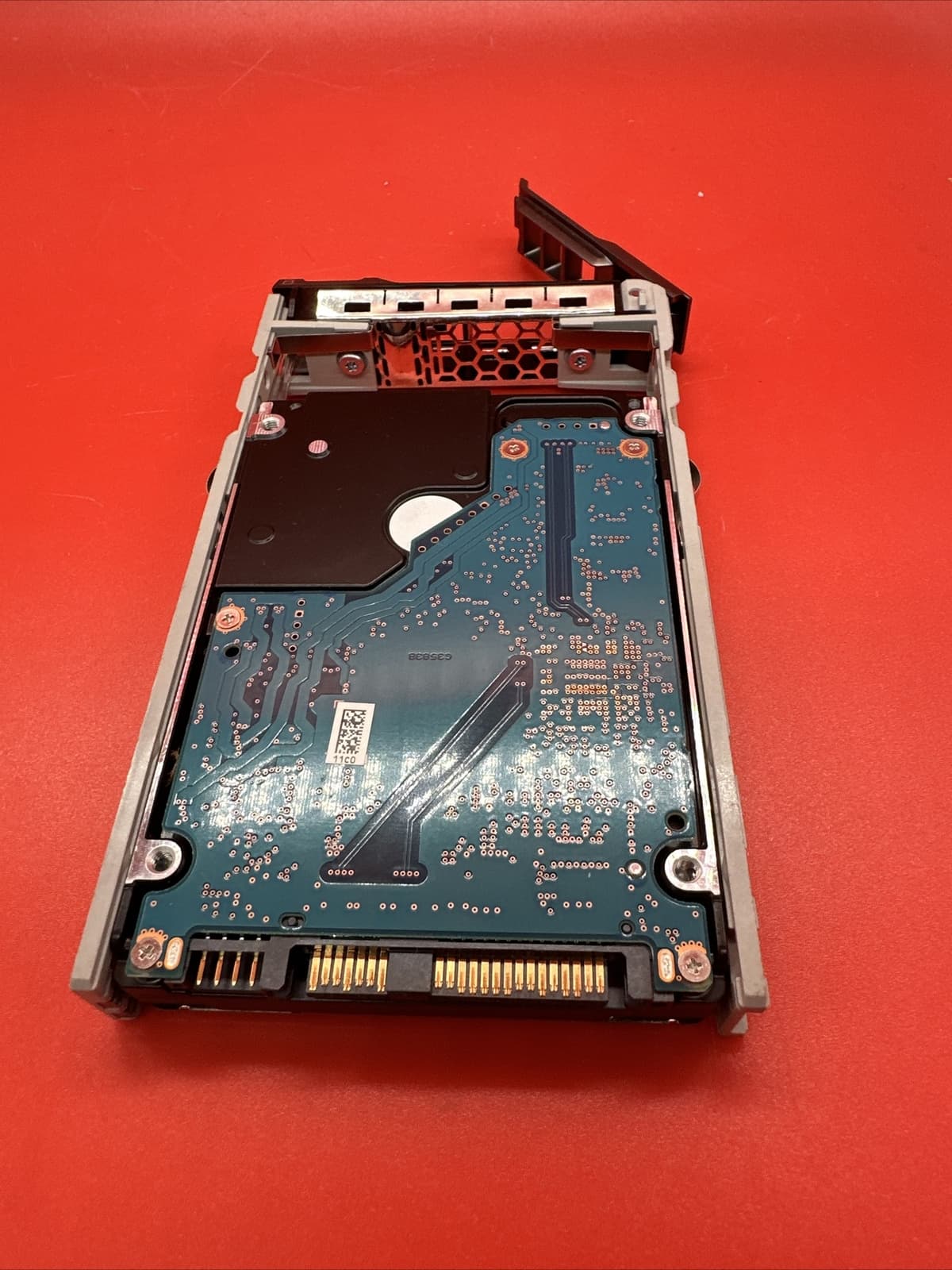 Dell 990FD 0990FD 600GB 15K SAS 2.5 Hard Drive In Dell Tray AL13SXB600N Silver - Image 5
