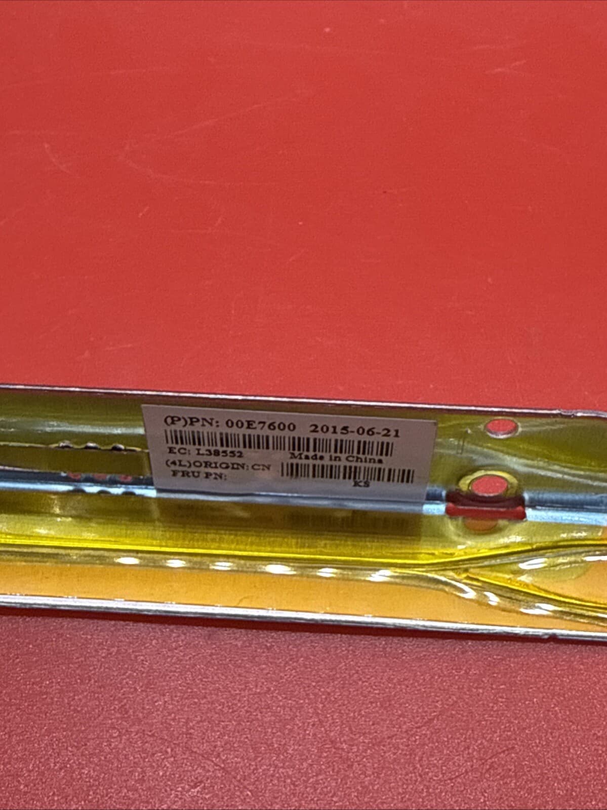 IBM 00E7600 L38552 2.5” Hard Drive Caddy Aluminum Black 2.5 in Drive - Image 4