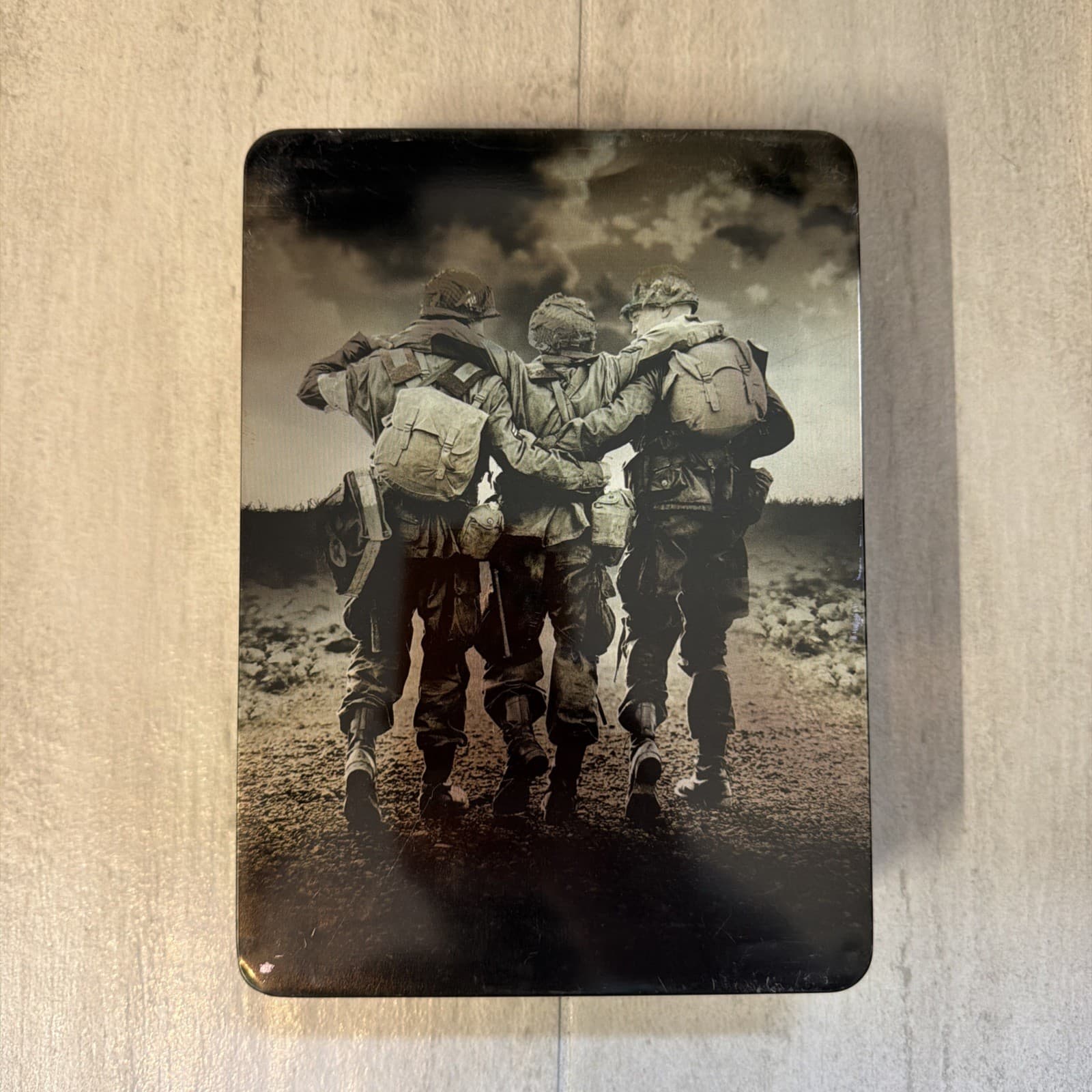Band of Brothers (DVD, 2002, 6-Disc Set) - Image 3