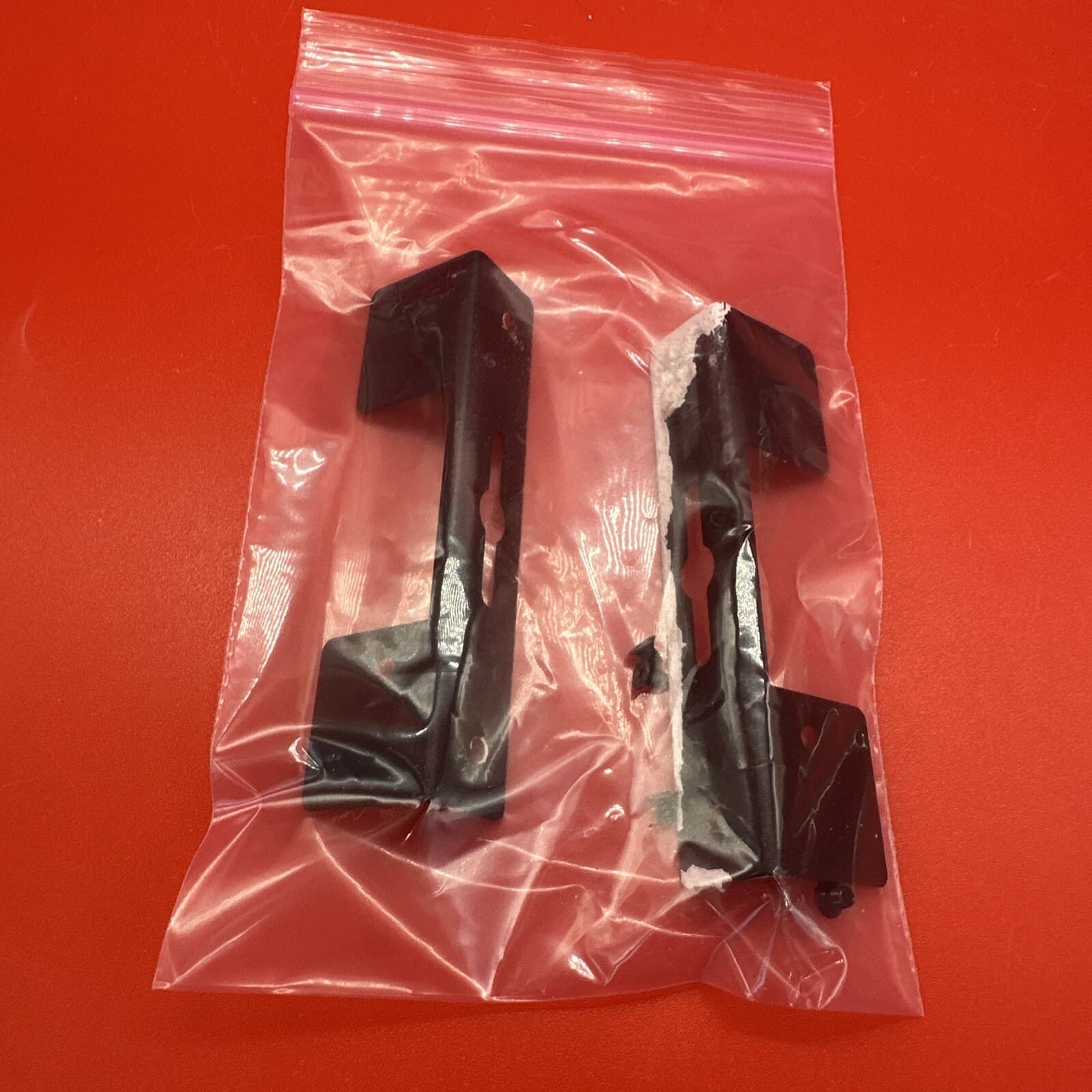 Binary 520 Series Wall Mount Bracket With Screws Black - Image 2