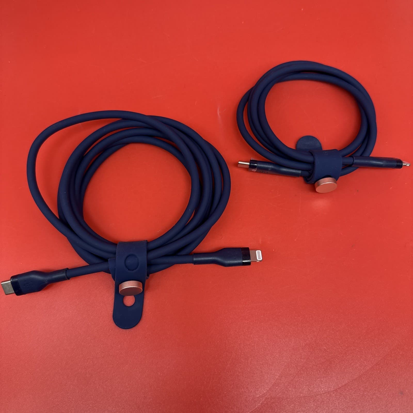 Belkin Boost USB-C To MFi-Certified Lightning Cable Kit - Image 4