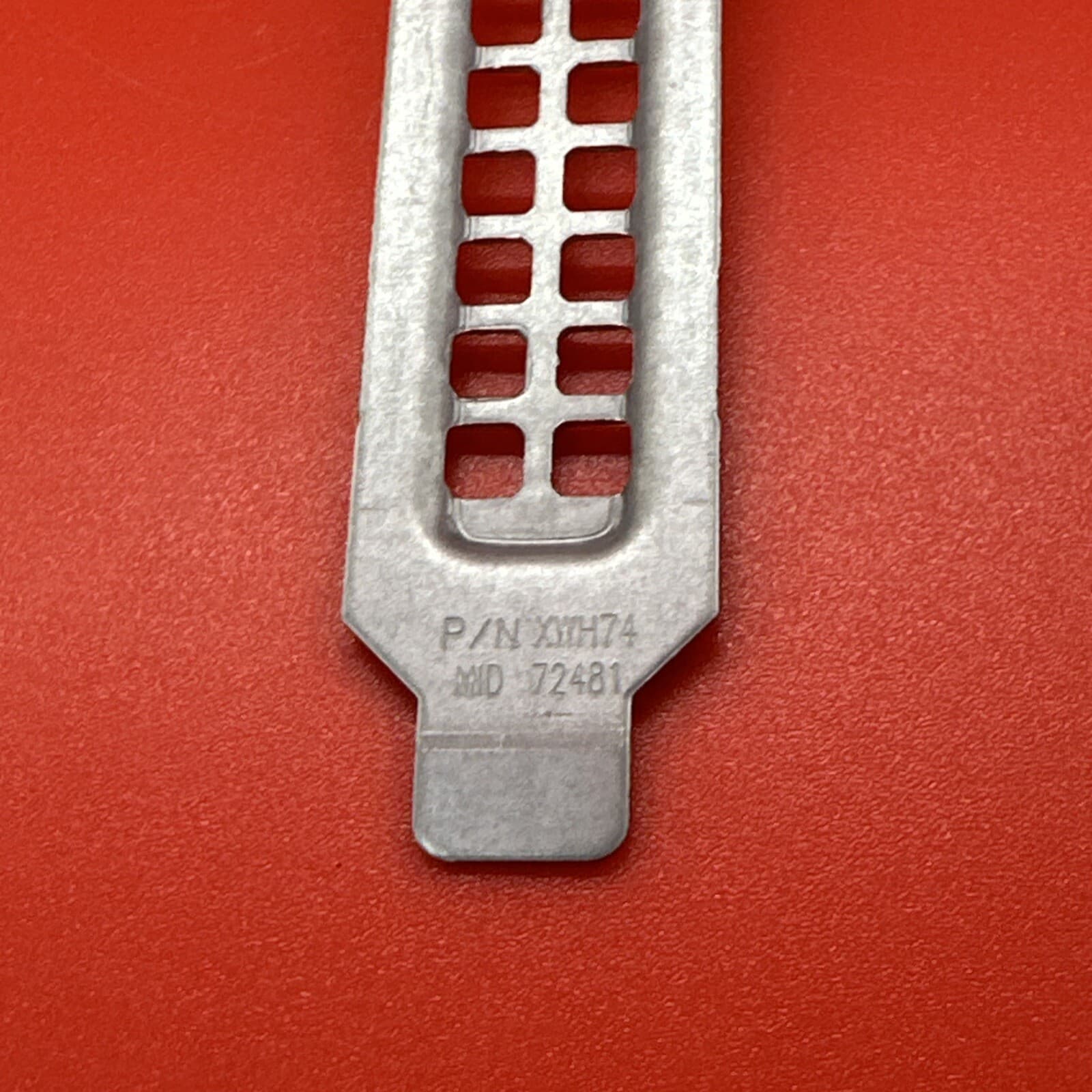 Dell XWH74 0XWH74 Half Height PCIe Bracket Mount Hardware - Image 2
