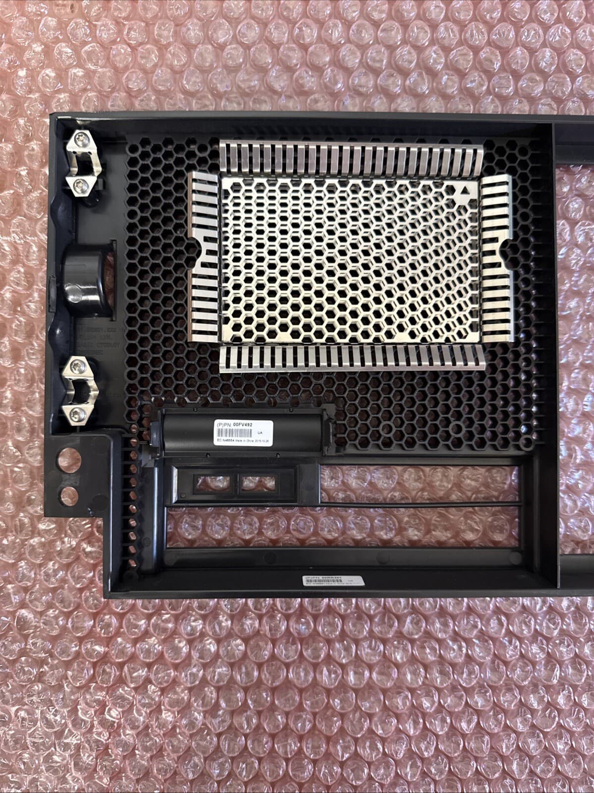 IBM 00FV492 00RR307 Power8 S824 Front Bezel 8286-42A Mount Hardware - Image 9