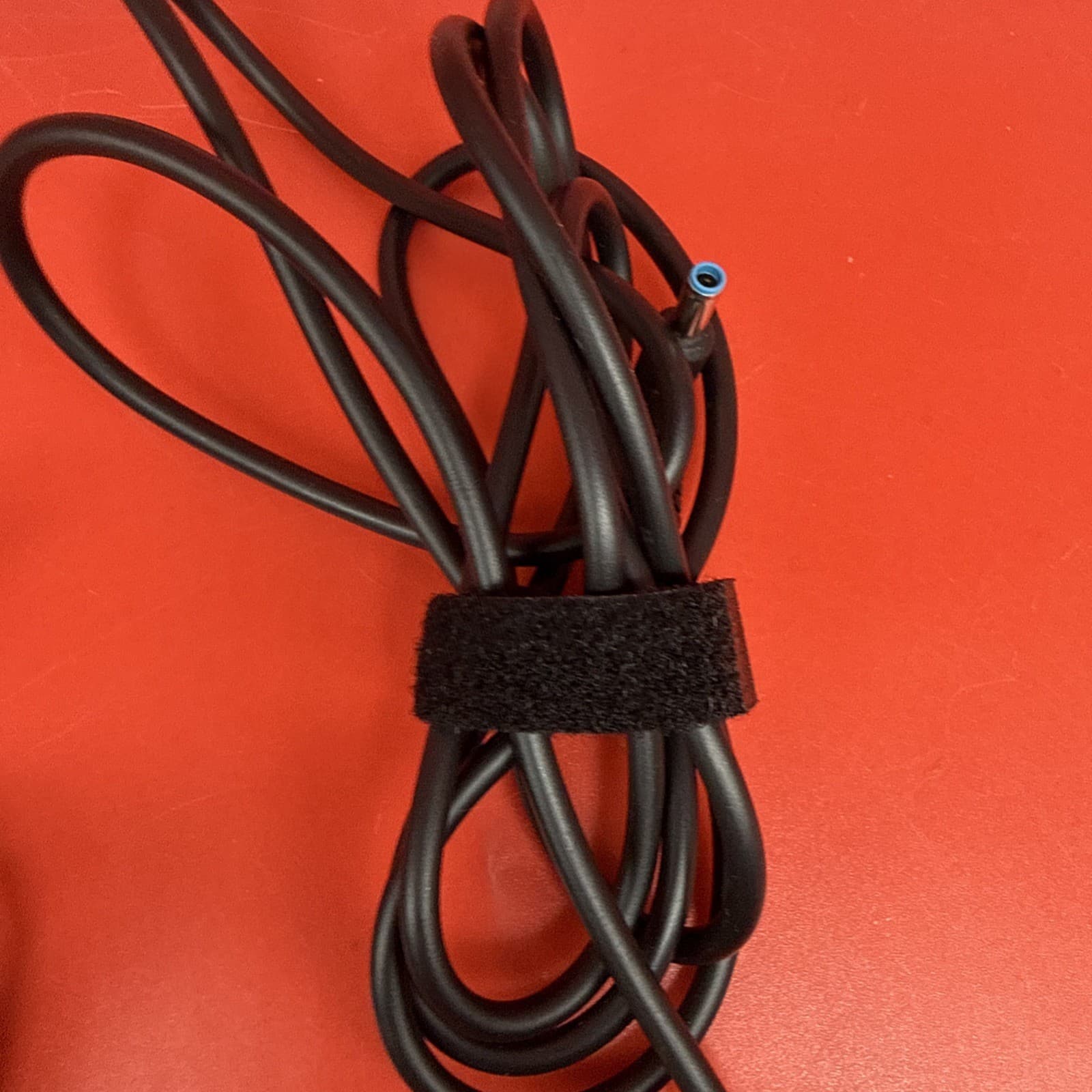 HP L25298-002 710412-001 65w AC Adapter AC/Standard For HP 19.5 V 3.3 A - Image 2