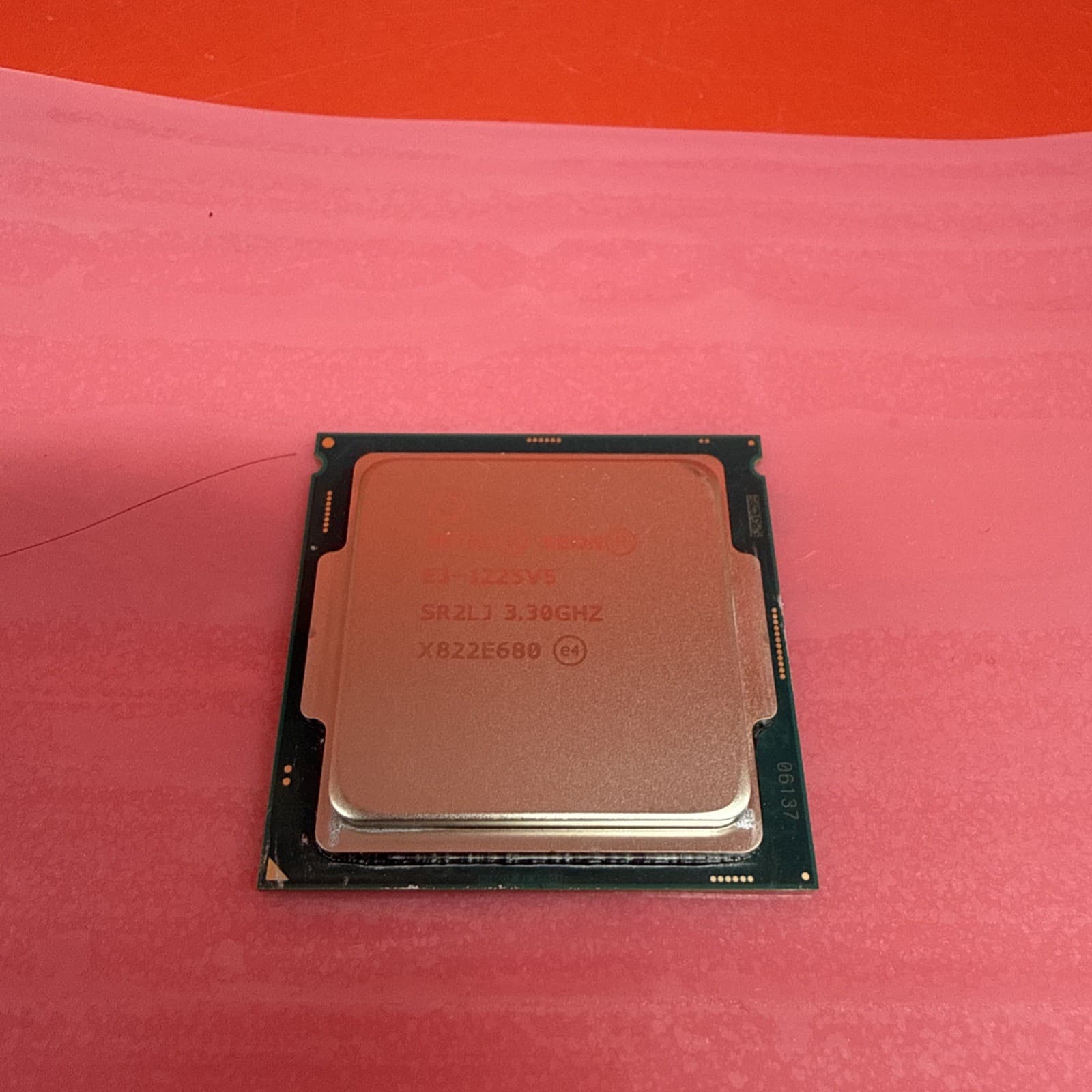 Intel Xeon E3-1225V5 SR2LJ 3.30GHz Processor LGA1151 *km - Image 2