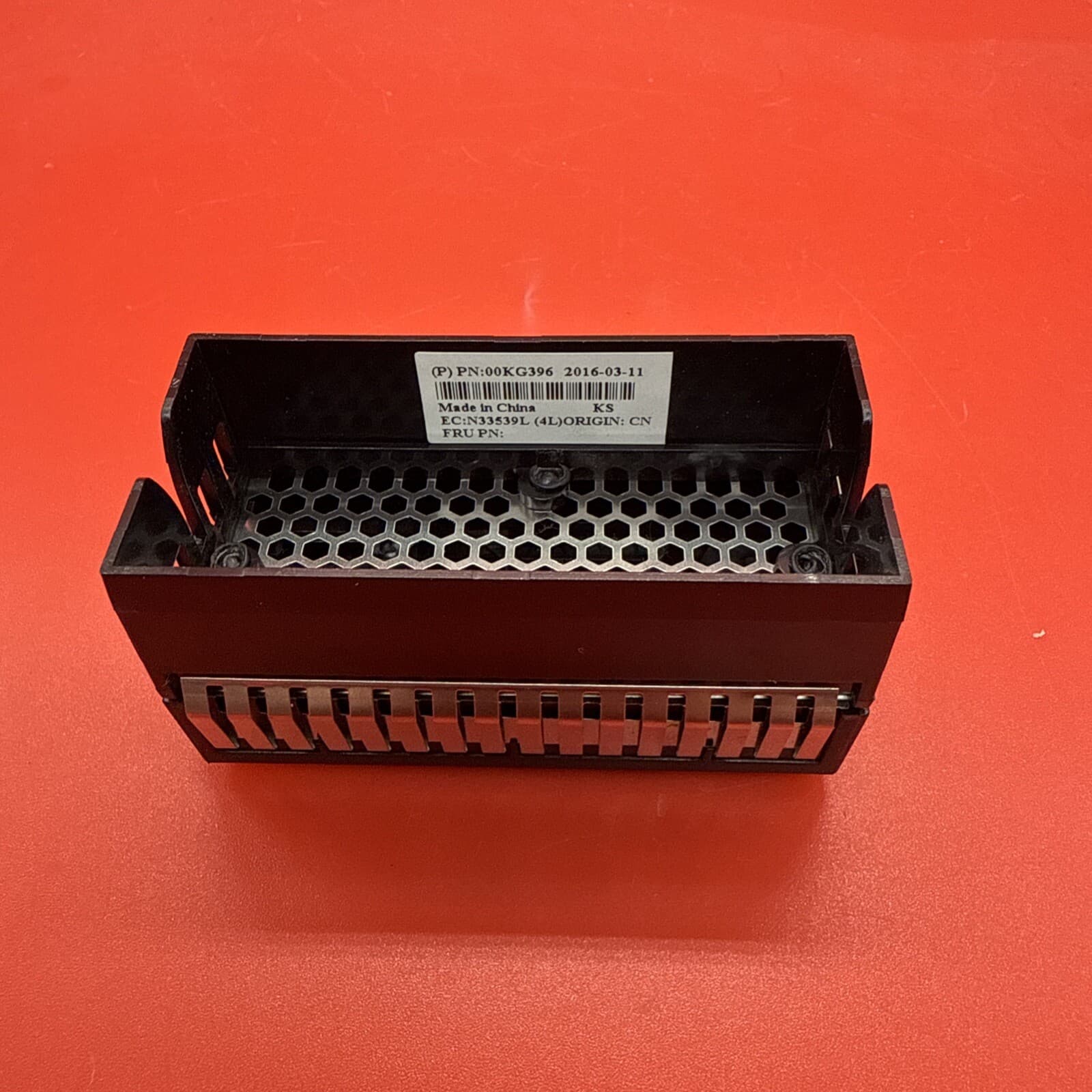Lenovo 00LG396 N33539L  Hard Drive Blank Filler Rigid Plastic Black 00KG396 - Image 3