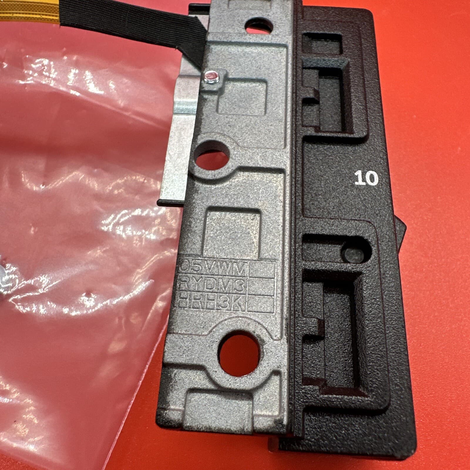 Dell 05VWM RYDM3 HRH3K 0R9G2P R9G2P Rack Ear For R730xd Chassis Kit 005VWM - Image 2