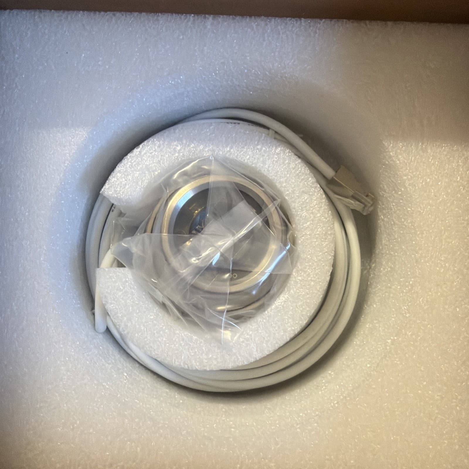 LILIN IPC0422E4 Camera Outdoor Stainless Steel / Marine Day or Night Dome - Image 2
