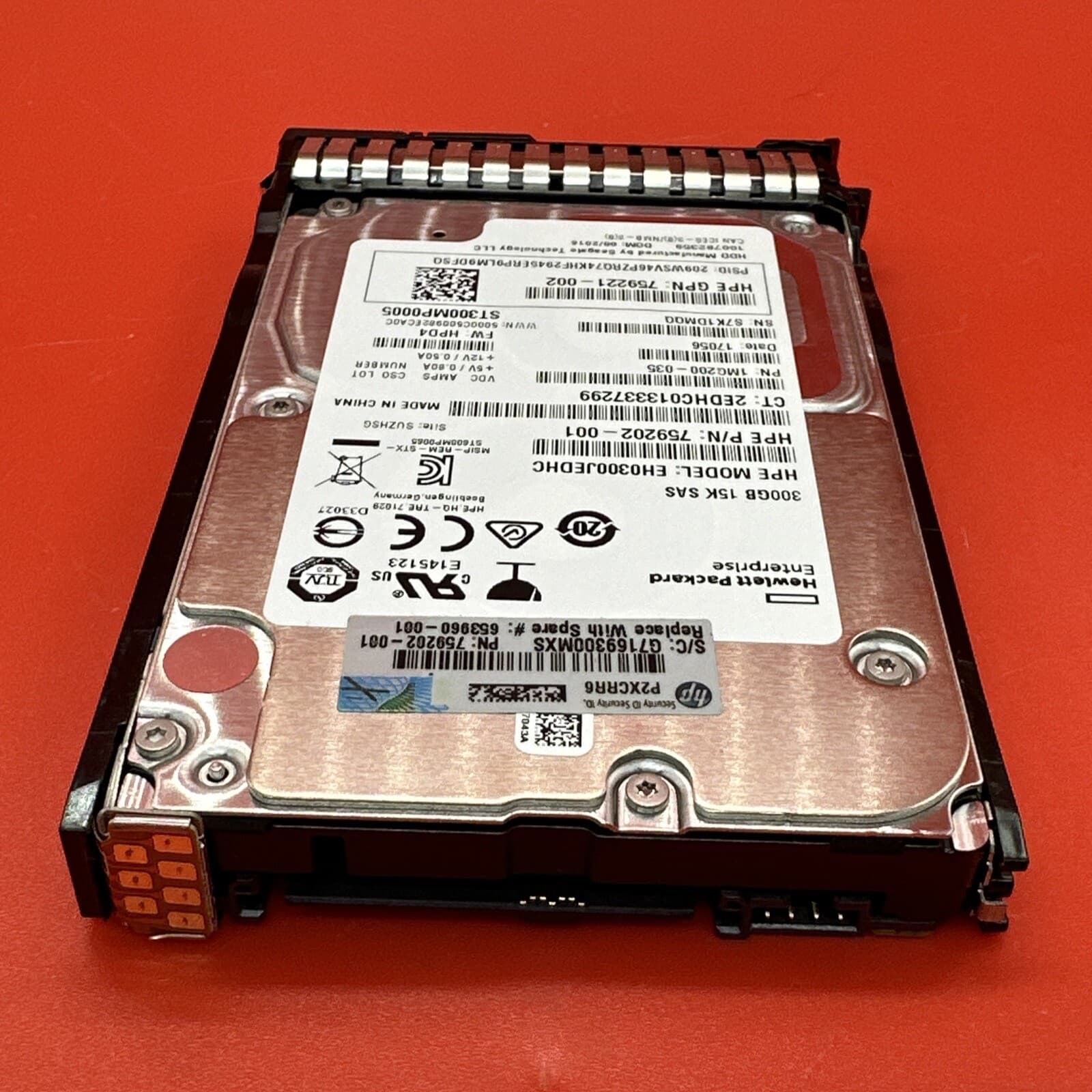 HP 861780-B21 300GB 15K SAS 12Gb/s 2.5 In HP Tray 862125-001 EH0300JEDHC Silver - Image 4