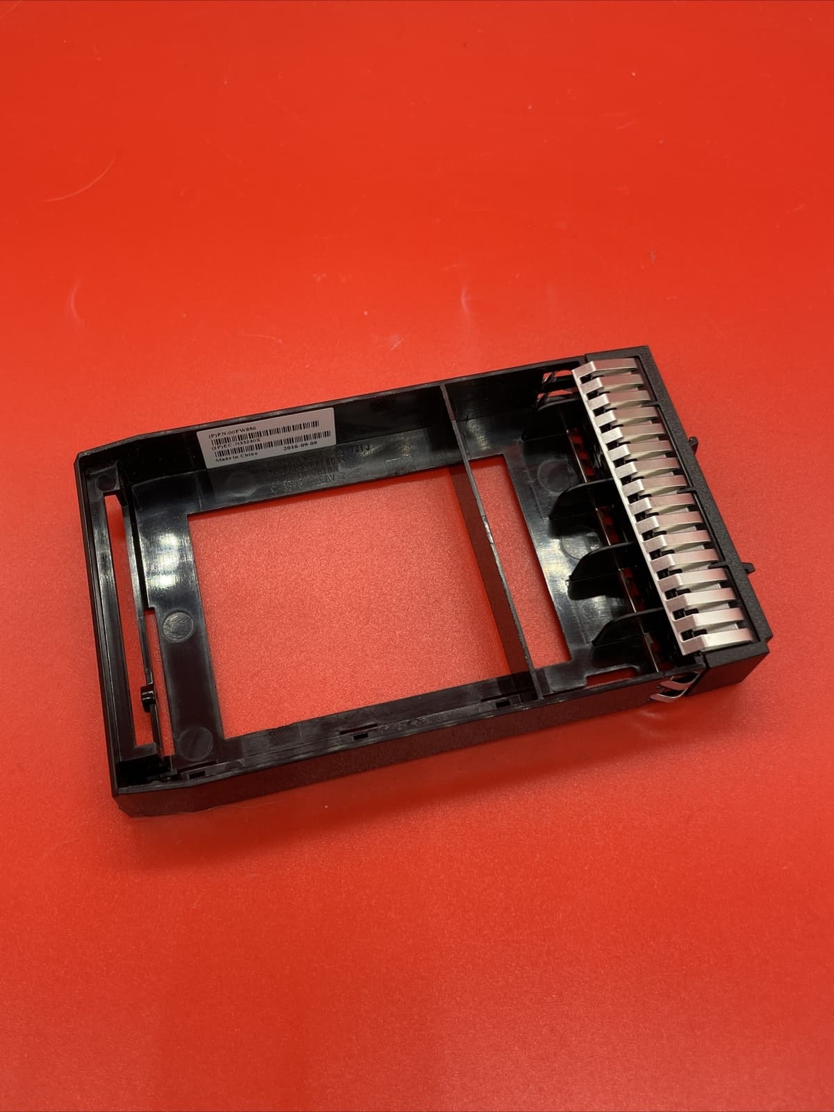 IBM 00FW856 00FW858 2.5” Hard Drive Slot Blank - Image 3