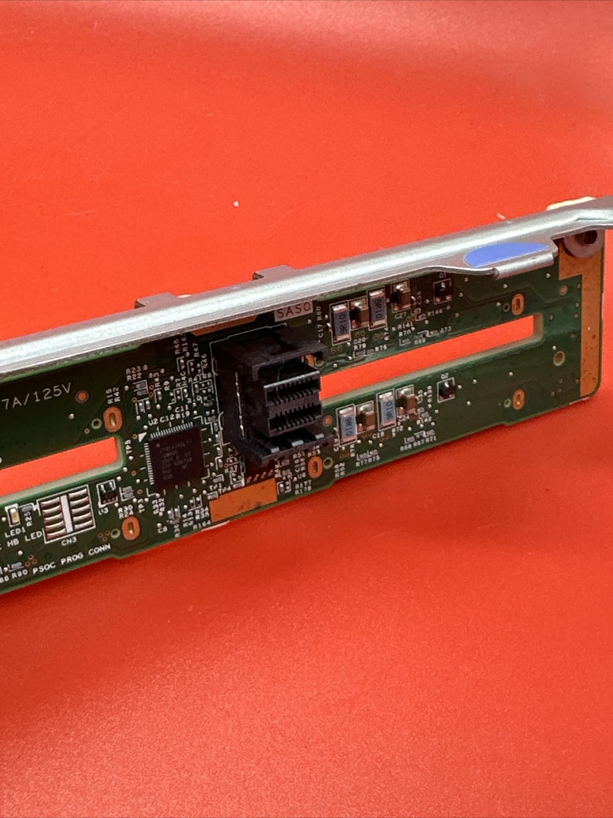 Lenovo 01GV280 SR630 8 Bay 2.5" Hard Drive Backplane Board - Image 4
