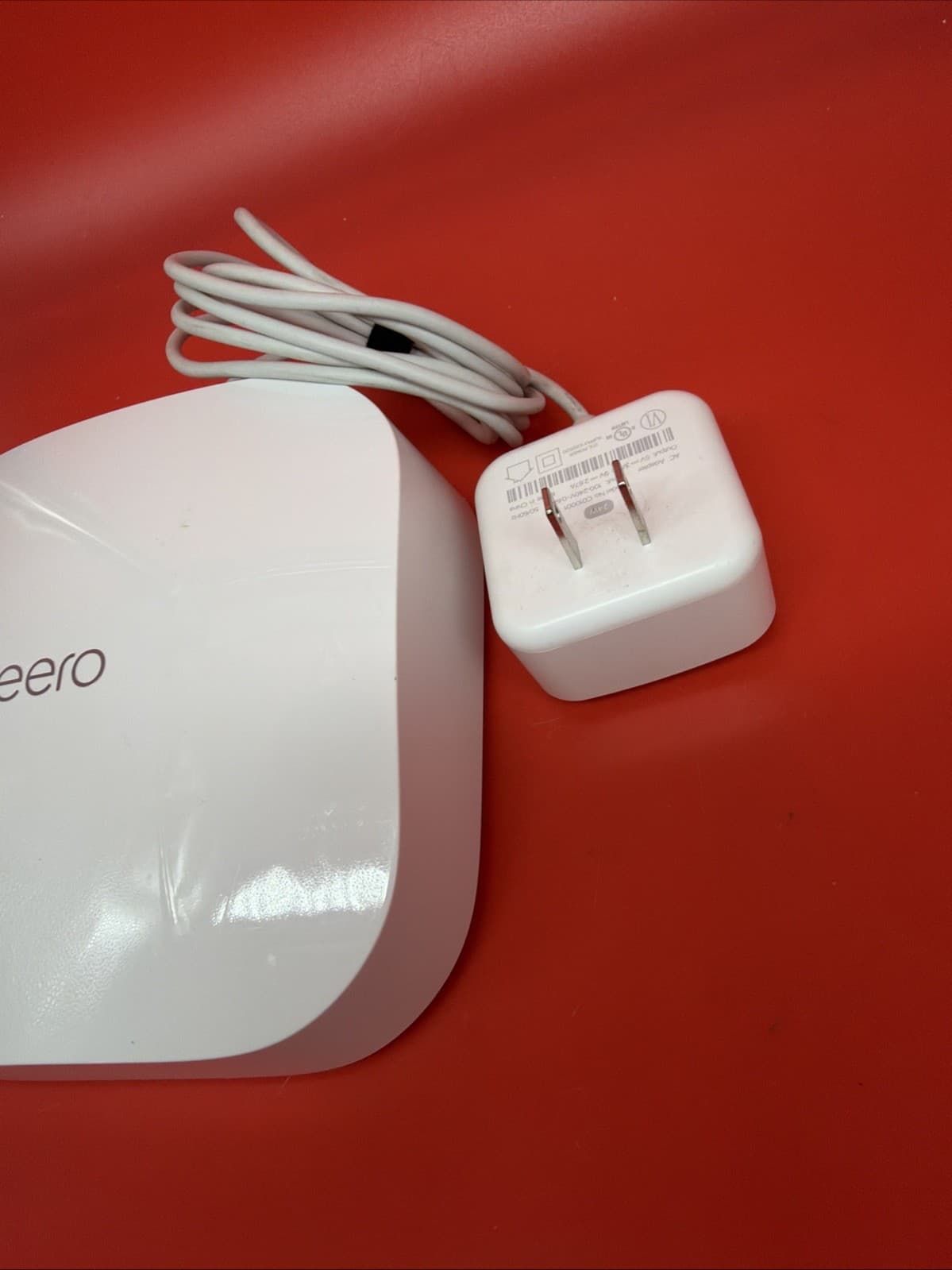 Eero Pro 6 K010001 R-NZ Wireless Access Point + USB-C Charger - Image 3