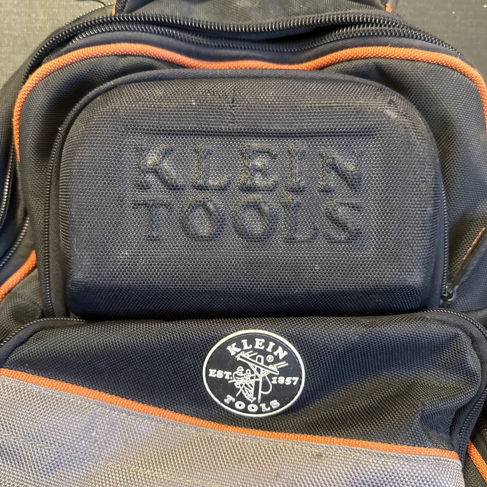 KLEIN 55603 TRADESMAN PRO TABLET BACKPACK used - Image 2
