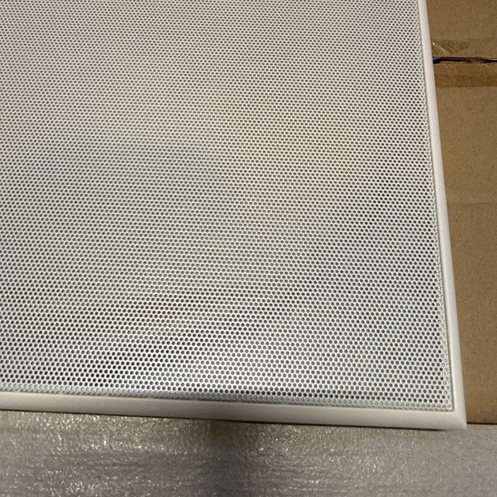 Sonance VP8SQ SQUARE ADAPTER W/GRILLE Single Visual Performance VP8SQ Square - Image 5