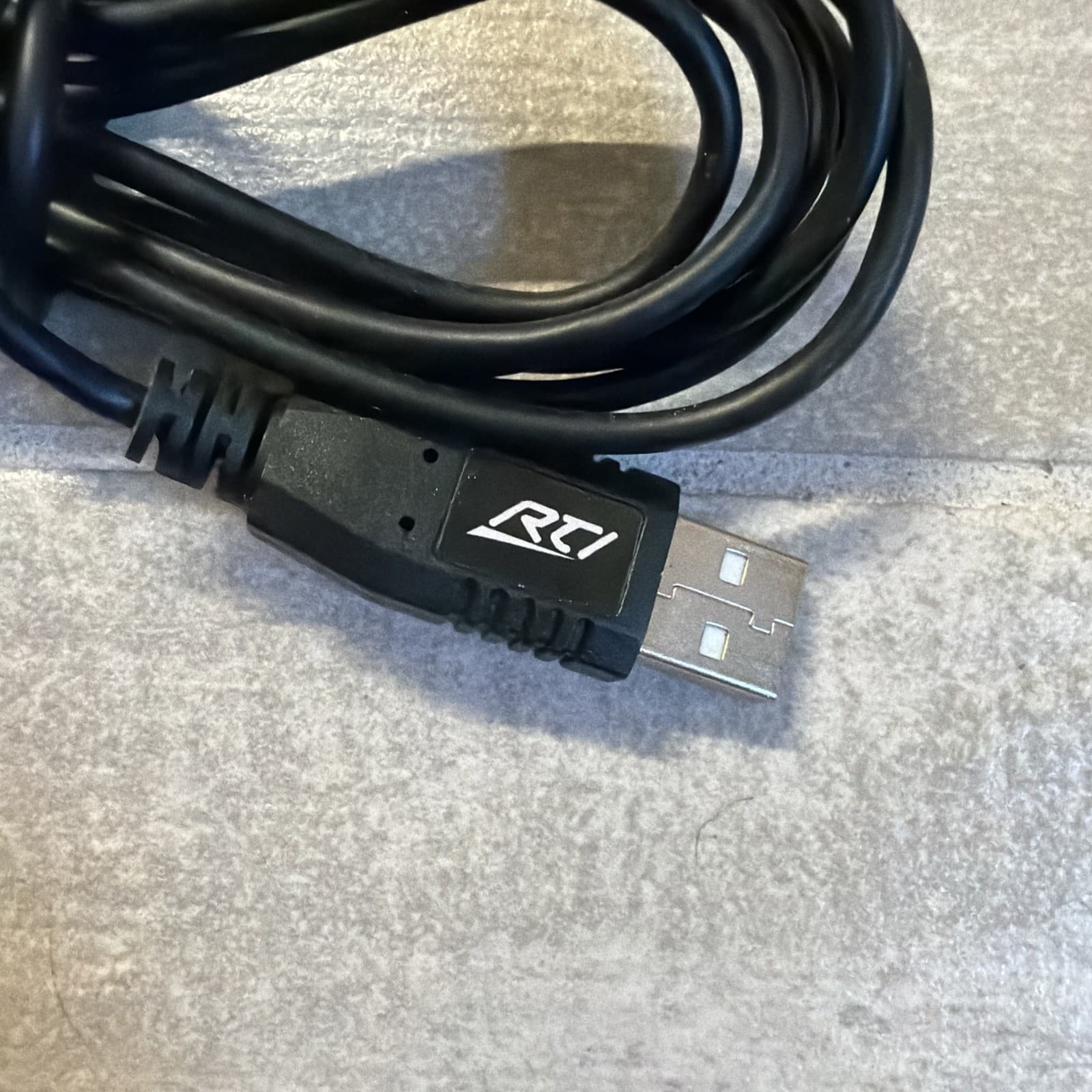 RTI Branded Micro USB Console Cable - Image 2