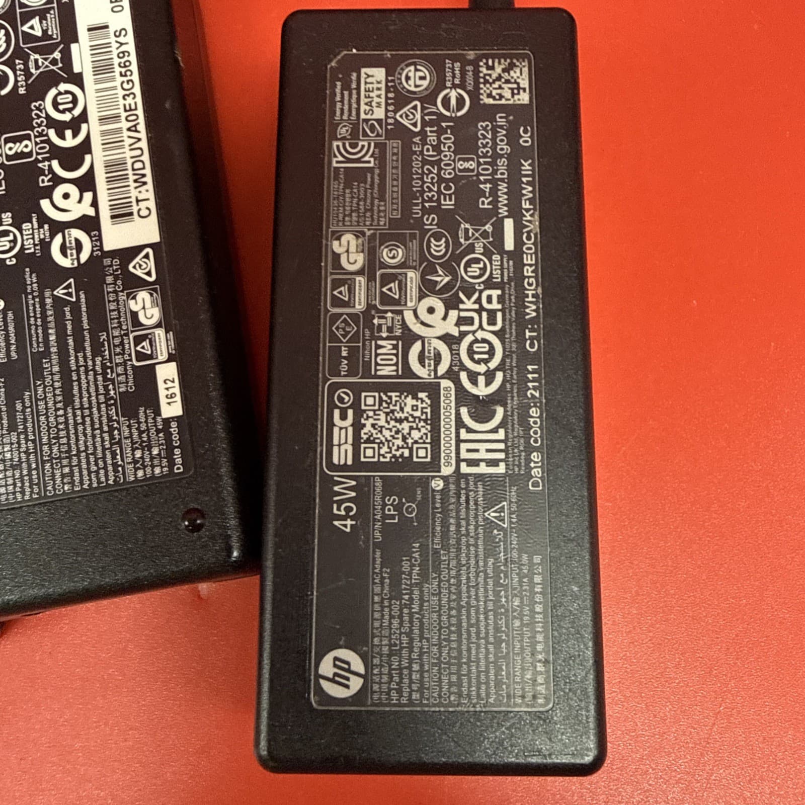 Lot Of 5 HP 45w AC Adapter 741727-001  AC/Standard Black For HP L25296-002 - Image 6