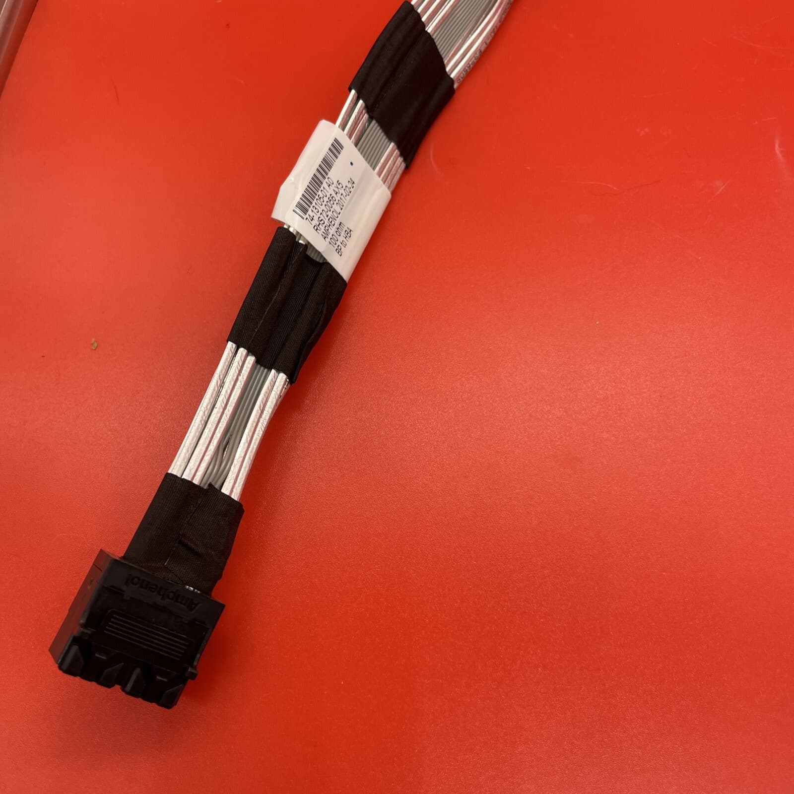 Cisco UCS 74-13105-01 RHS72-0056 SAS Cable for Controller - Image 2