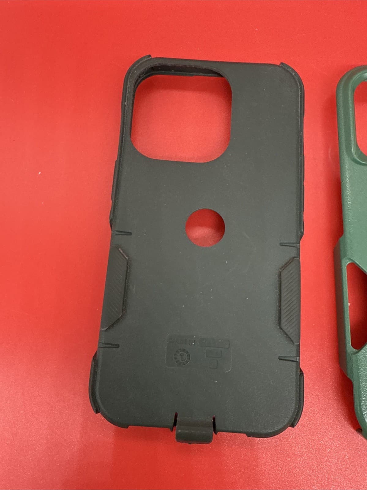 Otterbox Commuter Series Phone Case For Apple iPhone 14 Pro Tree’s Company Green - Image 5