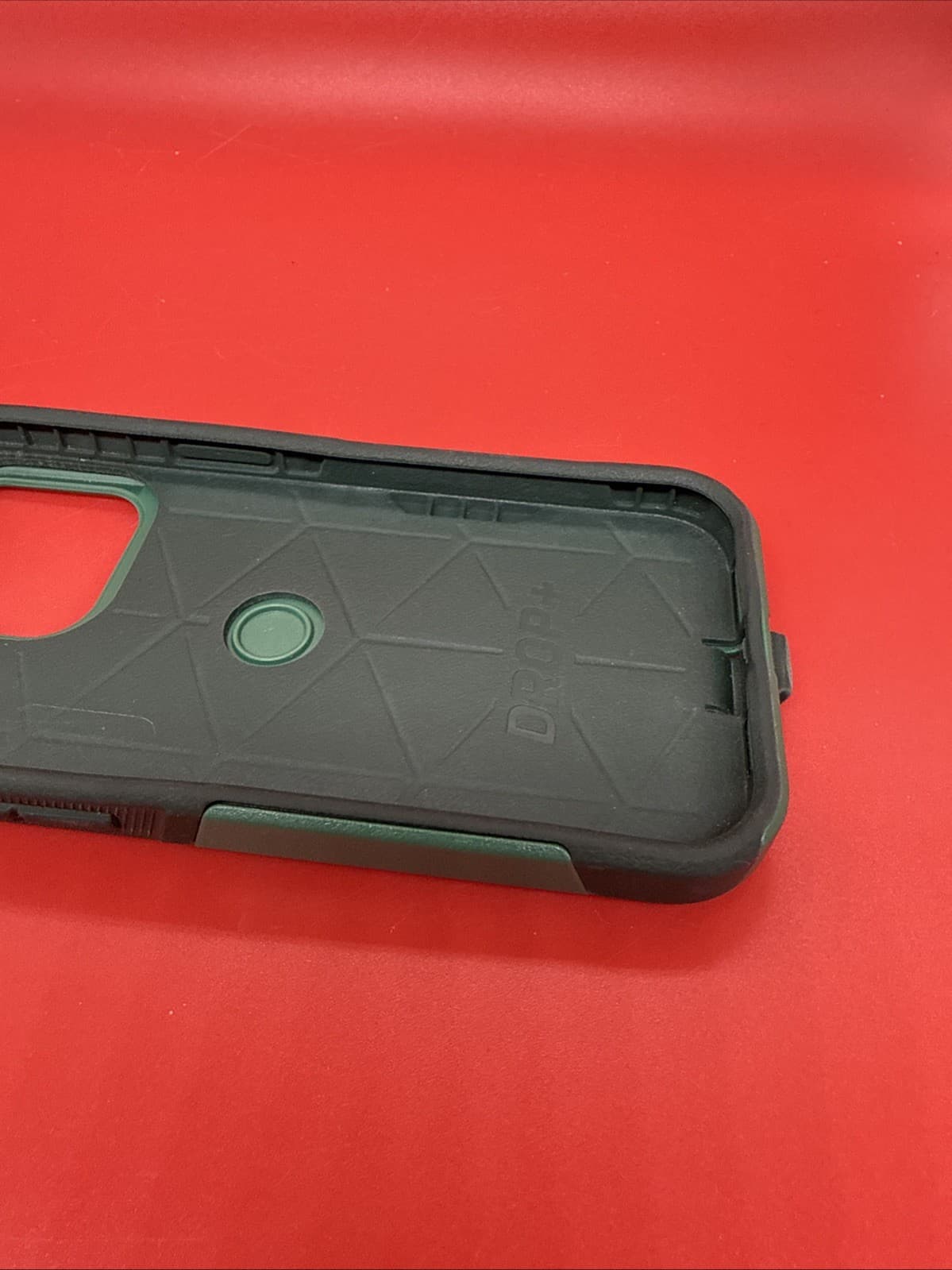 Otterbox Commuter Series Phone Case For Apple iPhone 14 Pro Tree’s Company Green - Image 10